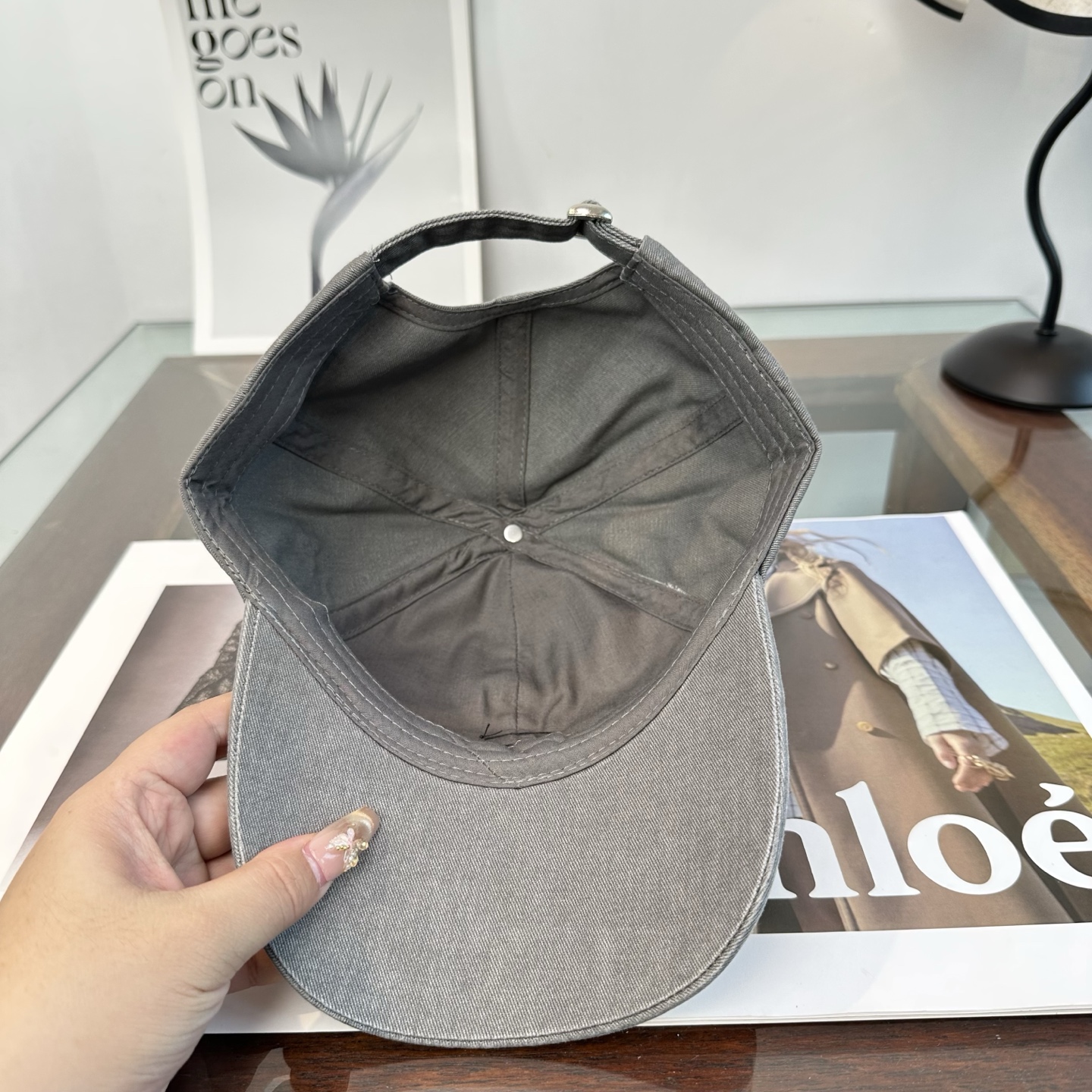爆款CELINE（赛琳）简约明星同款最新棒球帽，时尚潮流，高端做工！每一个帽子都是用心之作！非一般的品质
