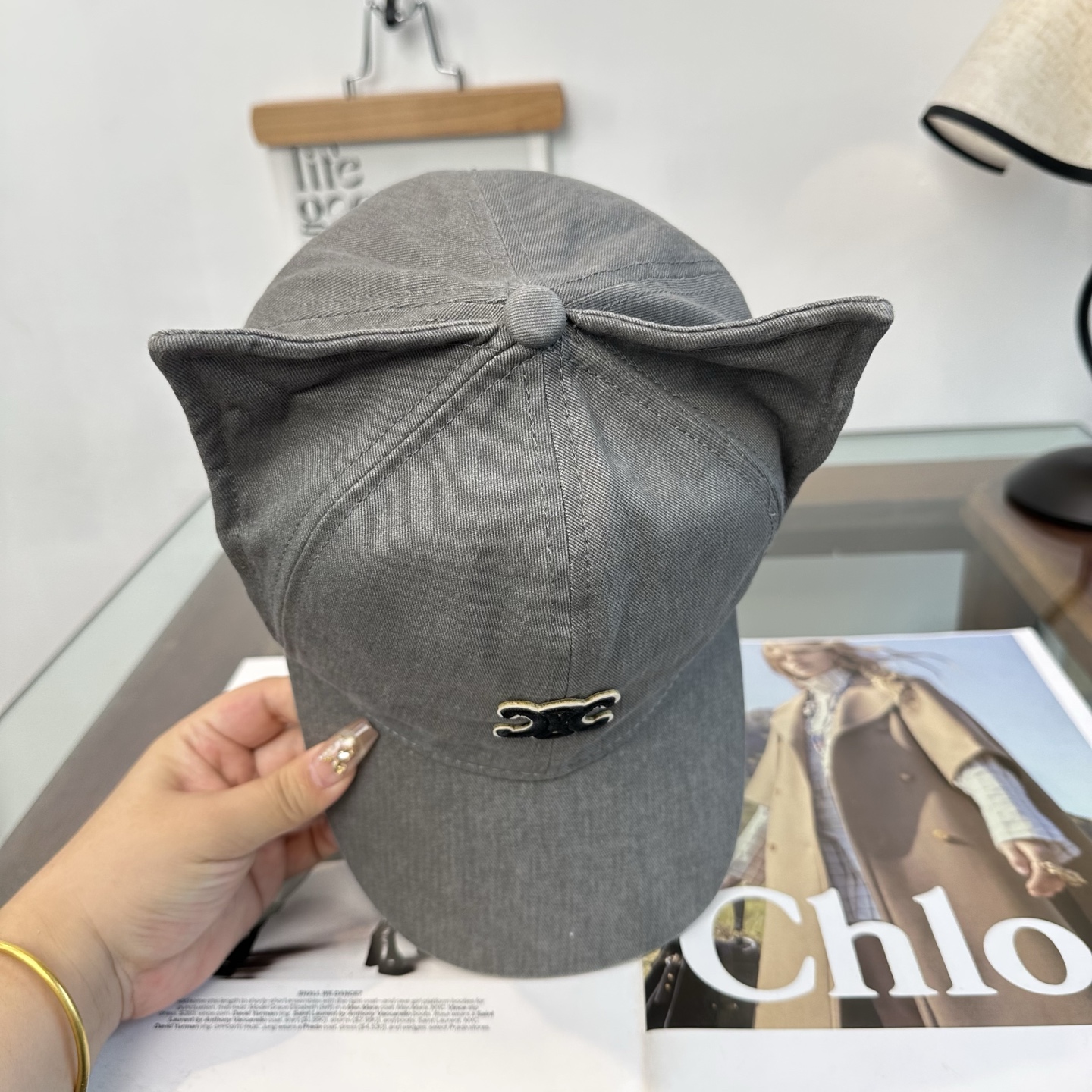 Celine CELINE（赛琳）简约 最新棒球帽，潮流，高端做工 每一个帽子都是用心之作 非一般的品质，男女均可