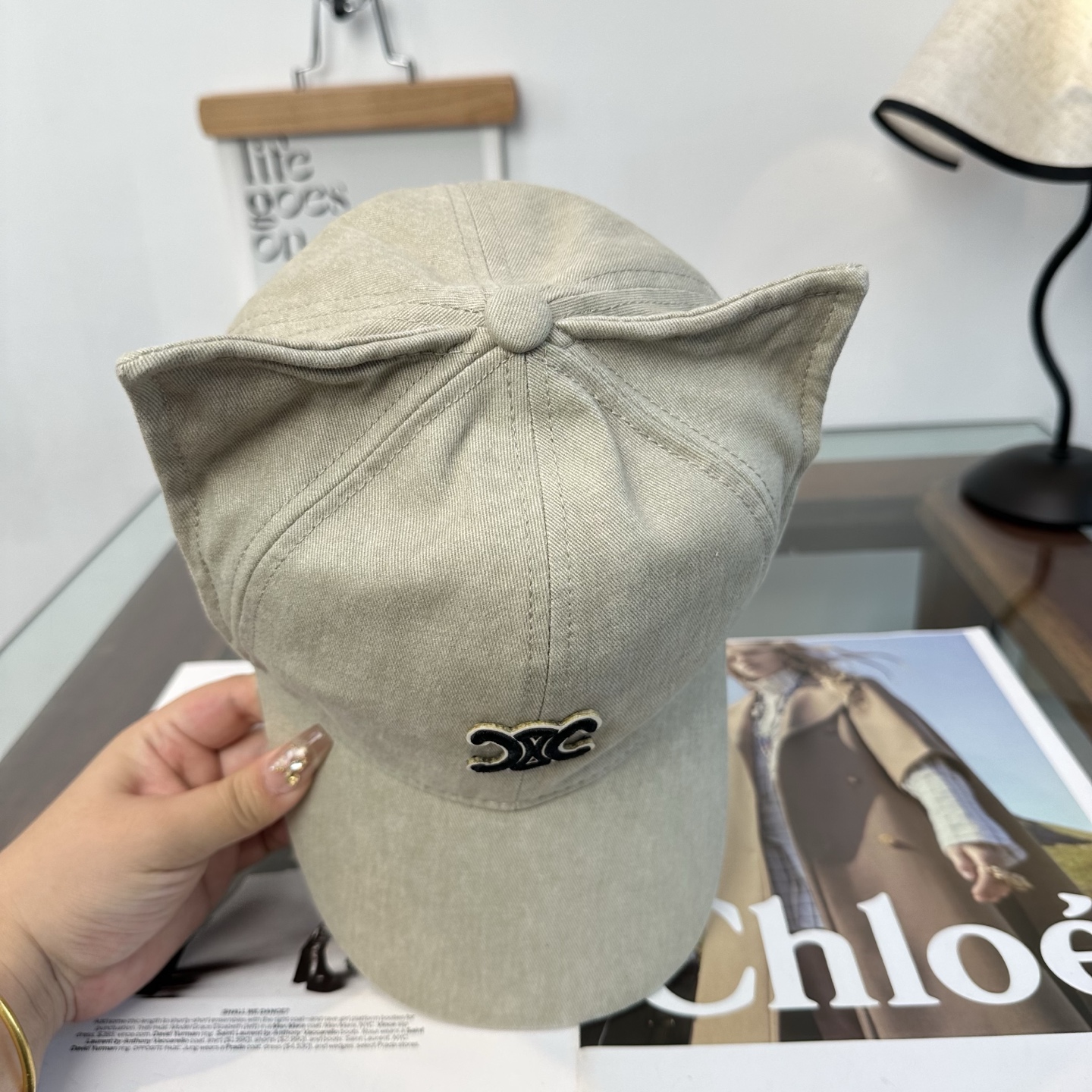 Celine CELINE（赛琳）简约 最新棒球帽，潮流，高端做工 每一个帽子都是用心之作 非一般的品质，男女均可