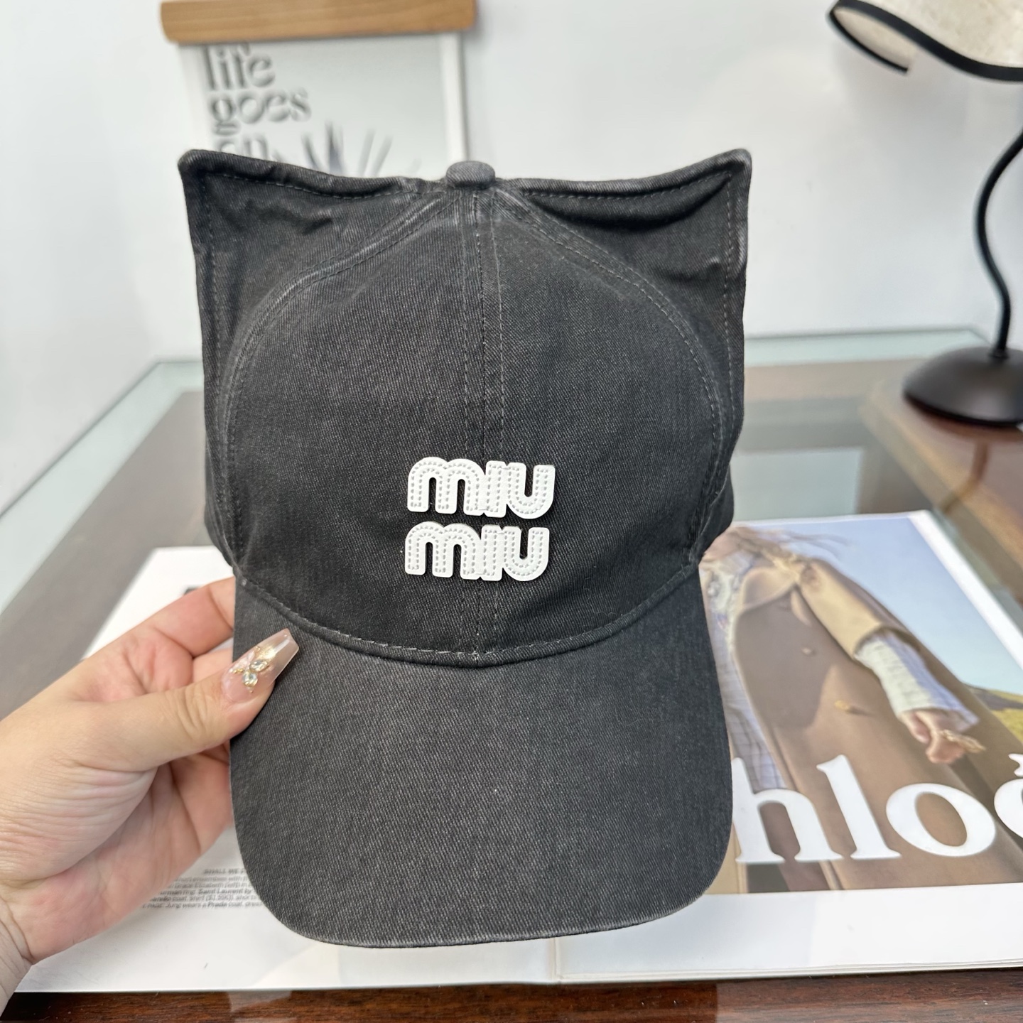 Miu Miu 谬谬miumiu 新款猫耳朵棒球帽，潮流 做工细致质量超赞