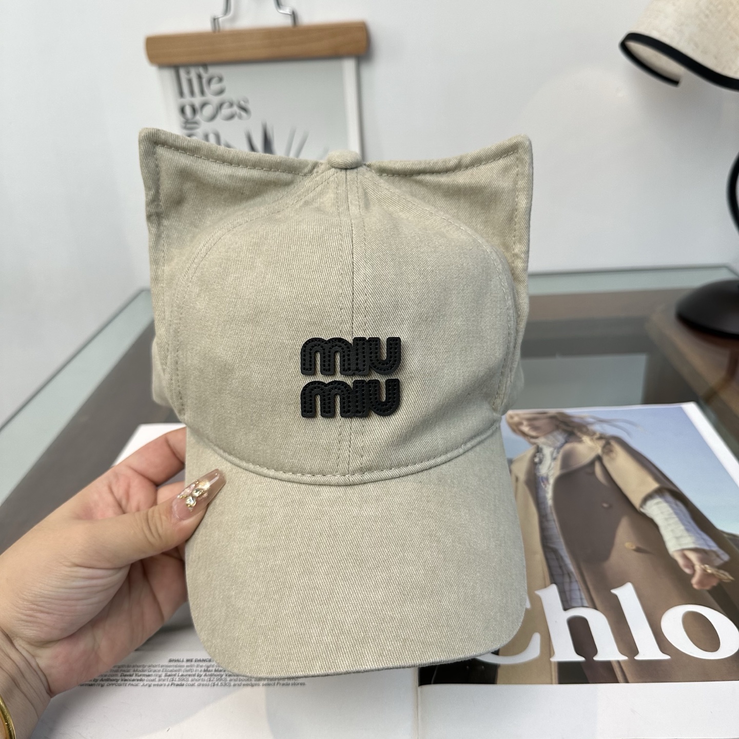 Miu Miu 谬谬miumiu 新款猫耳朵棒球帽，潮流 做工细致质量超赞
