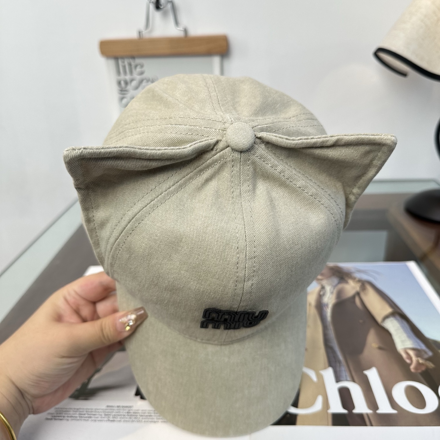 Miu Miu 谬谬miumiu 新款猫耳朵棒球帽，潮流 做工细致质量超赞
