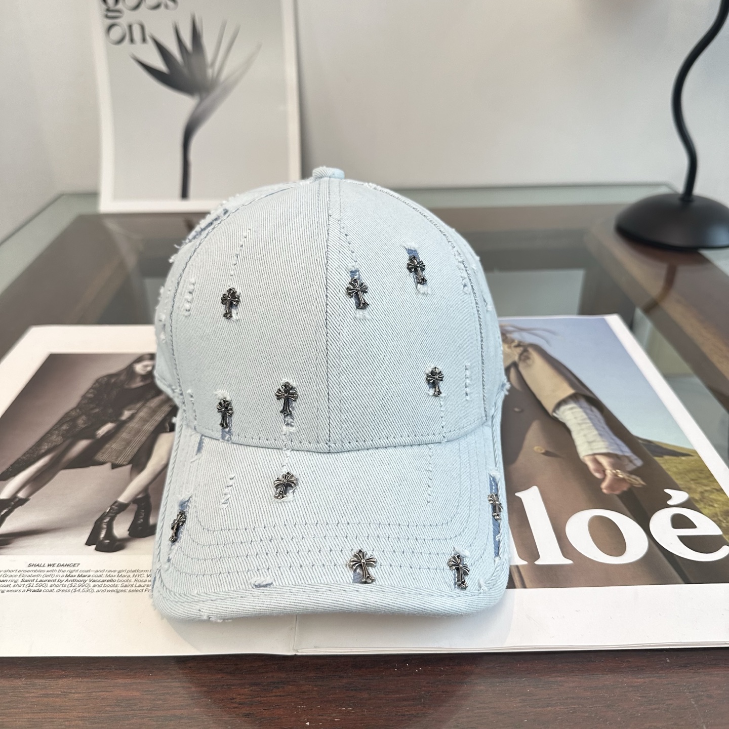 Chrome Hearts Chrome hearts 克罗心 新款十字架 高品质棒球帽，高端定制版 博主同款 墙裂推荐 质量巨好 谁戴谁 ~