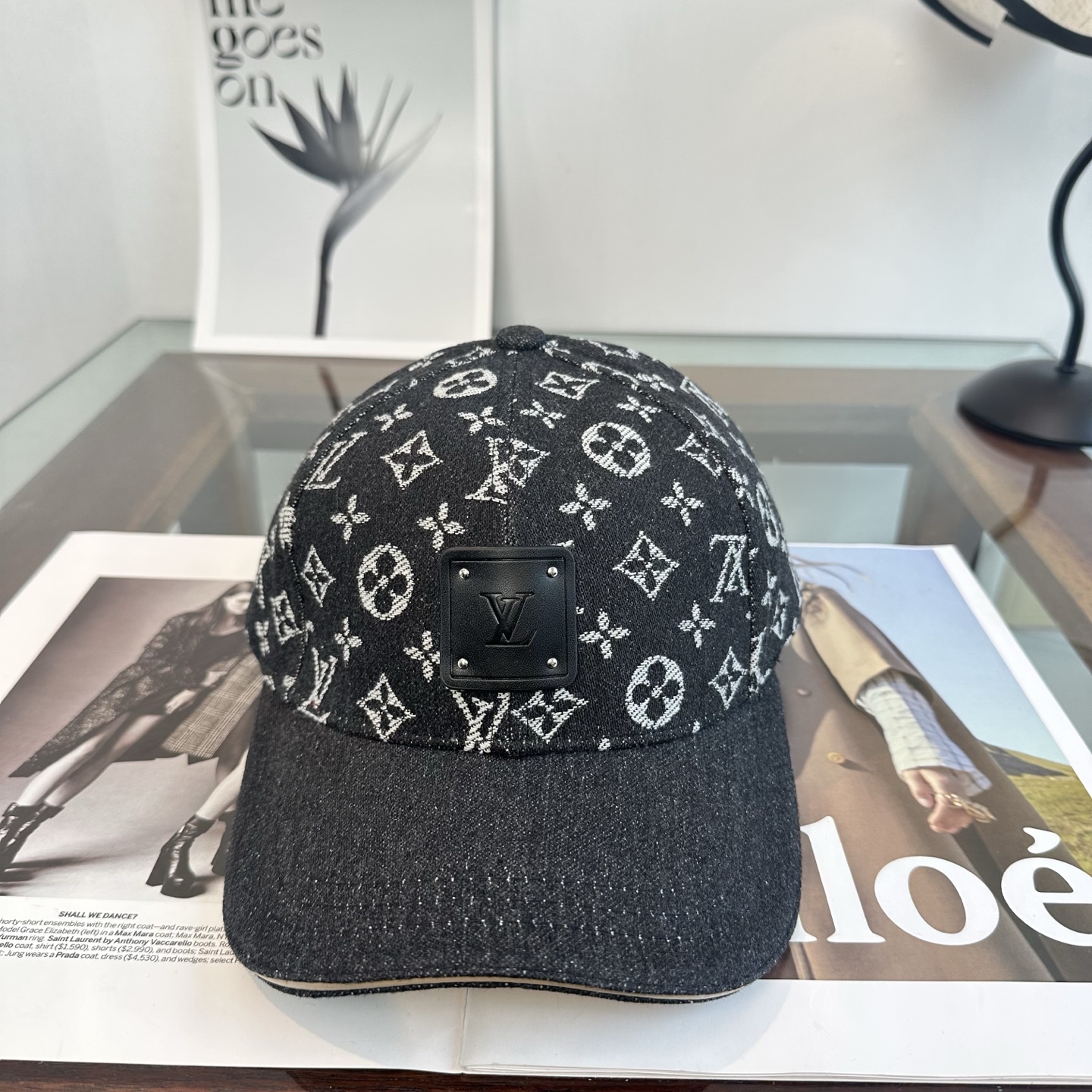 🧢路易威登棒球帽 LouisVuitton😍新款LV棒球帽，重工打造♥️高端大气，百搭款🤗男女通用！