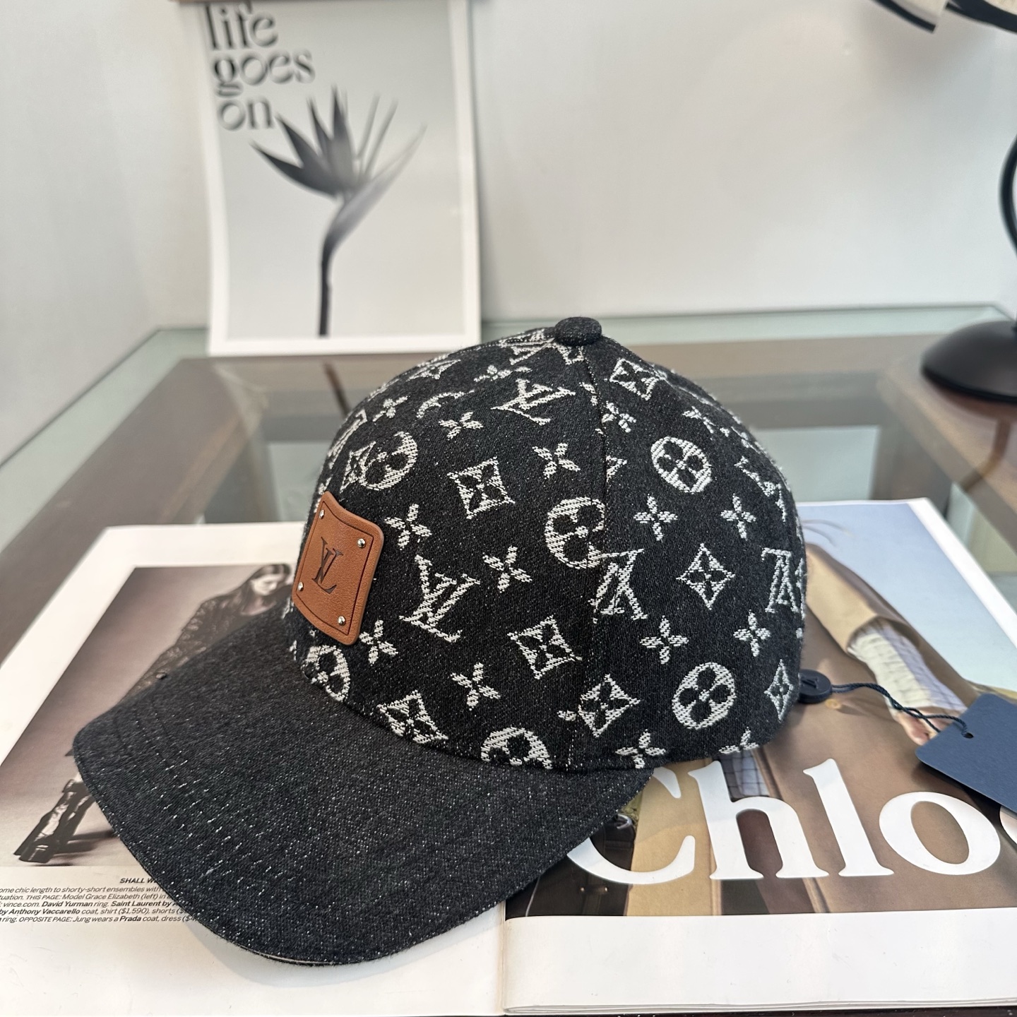 🧢路易威登棒球帽 LouisVuitton😍新款LV棒球帽，重工打造♥️高端大气，百搭款🤗男女通用！