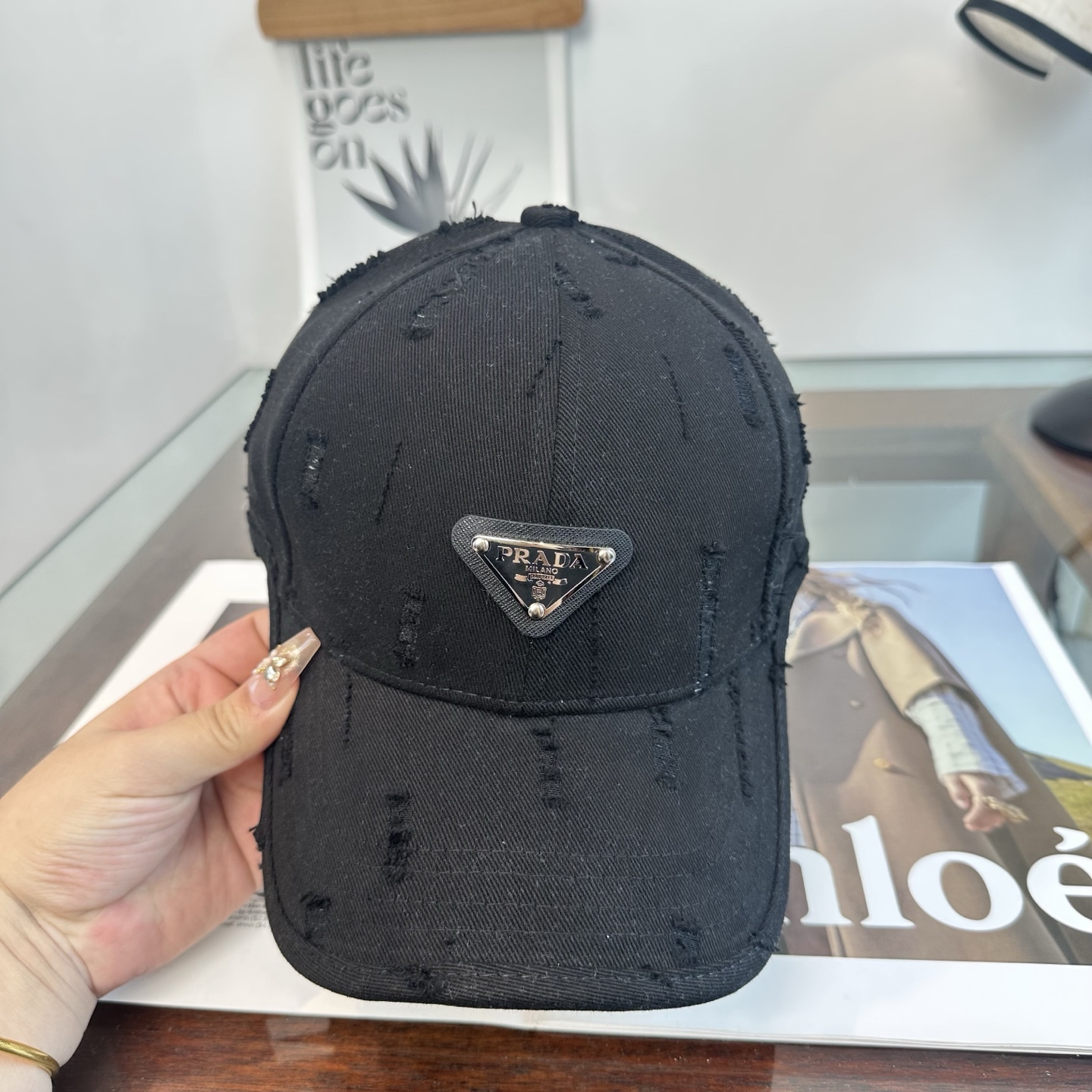 Prada 普拉达 三角标棒球帽