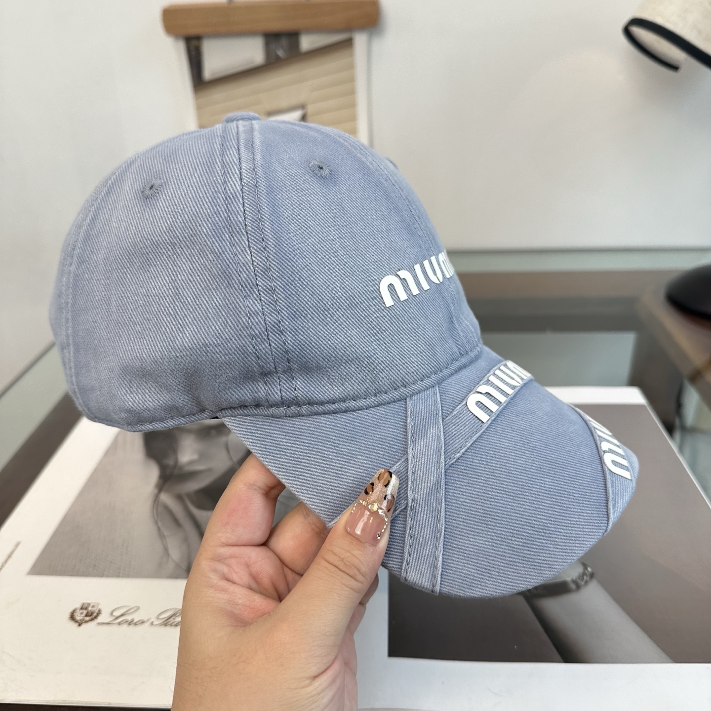 谬谬miumiu 原单 新款棒球帽，正品开模订制，原版做工细致质量超赞！