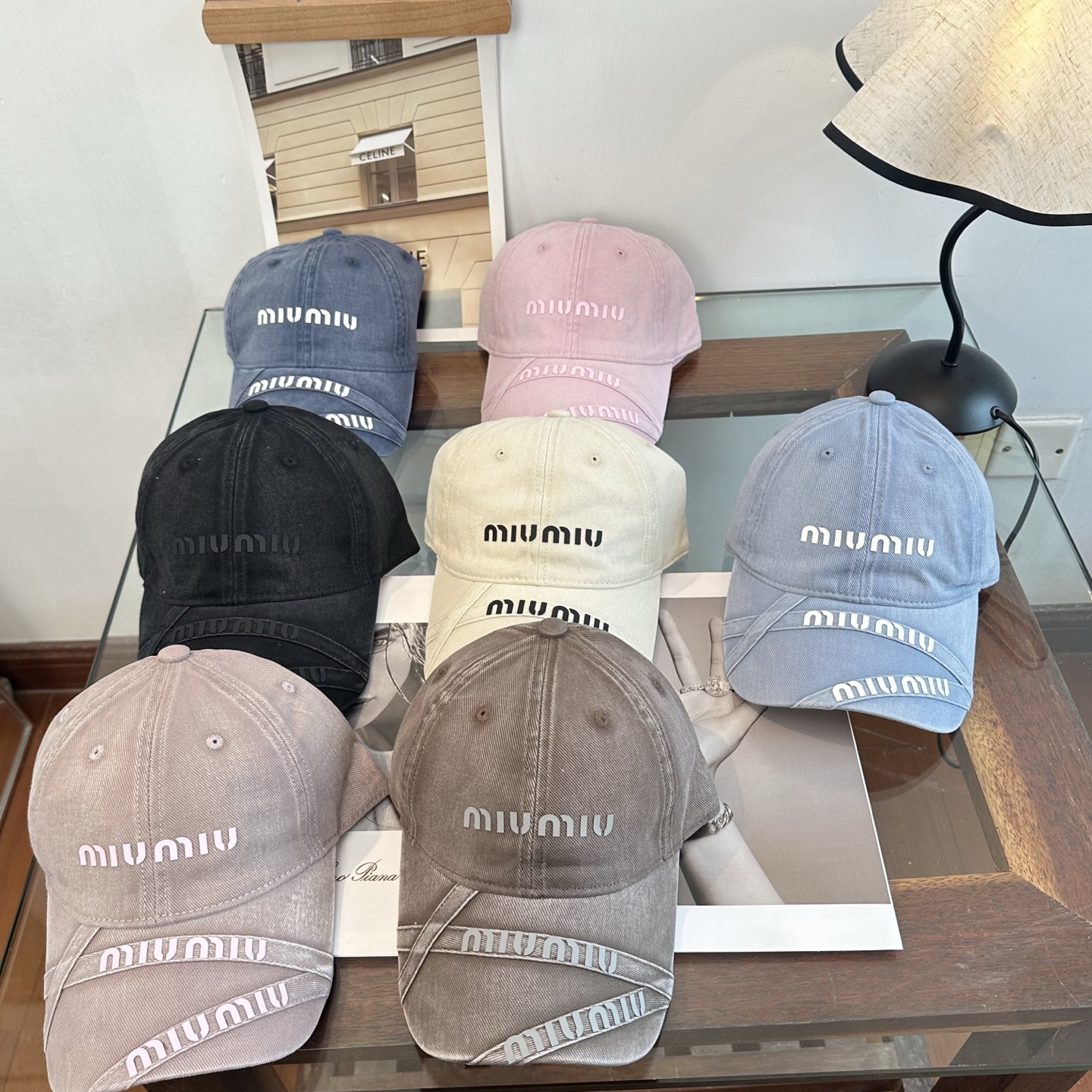 Miu Miu 谬谬miumiu 新款棒球帽， 开模订制， 做工细致质量超赞