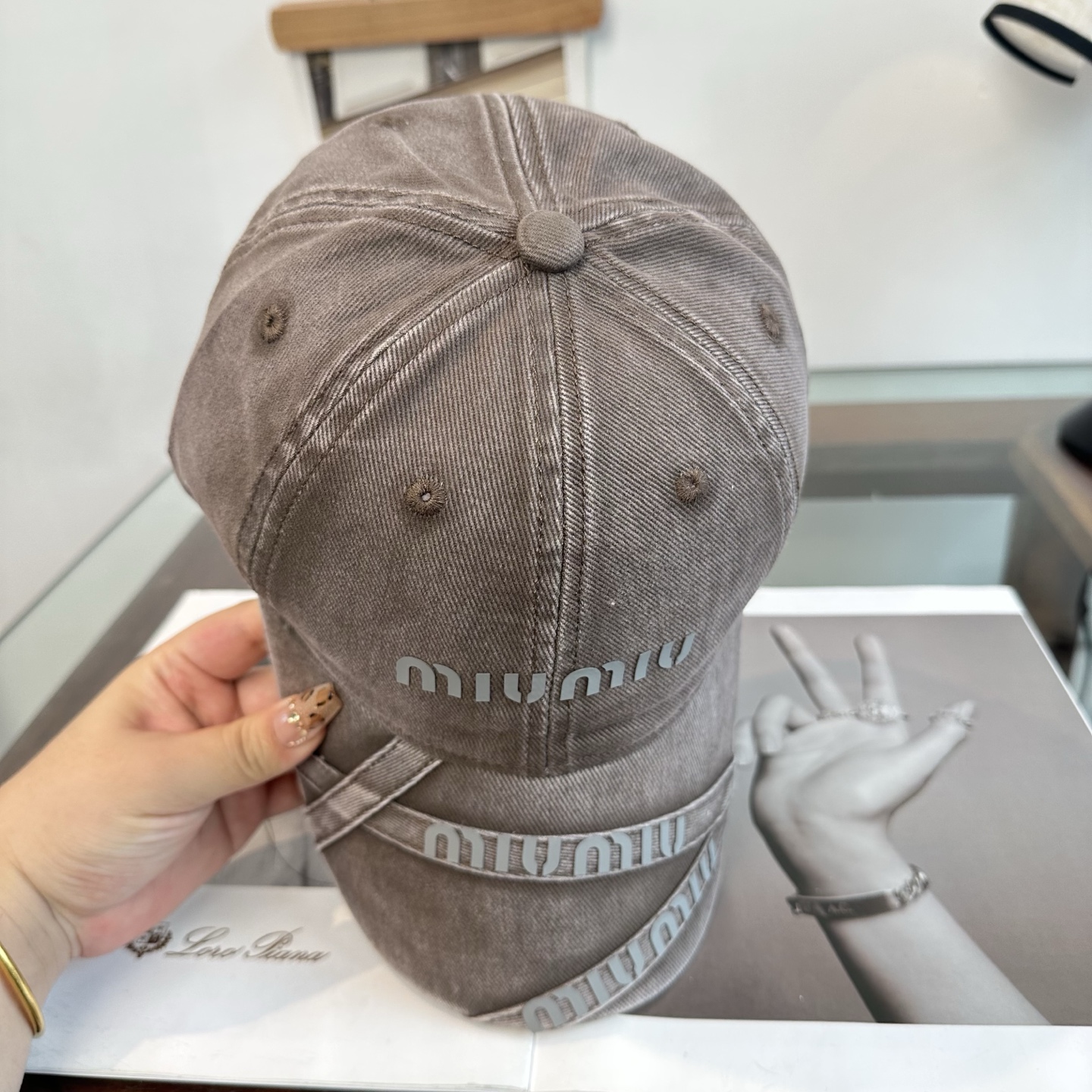 谬谬miumiu 原单 新款棒球帽，正品开模订制，原版做工细致质量超赞！