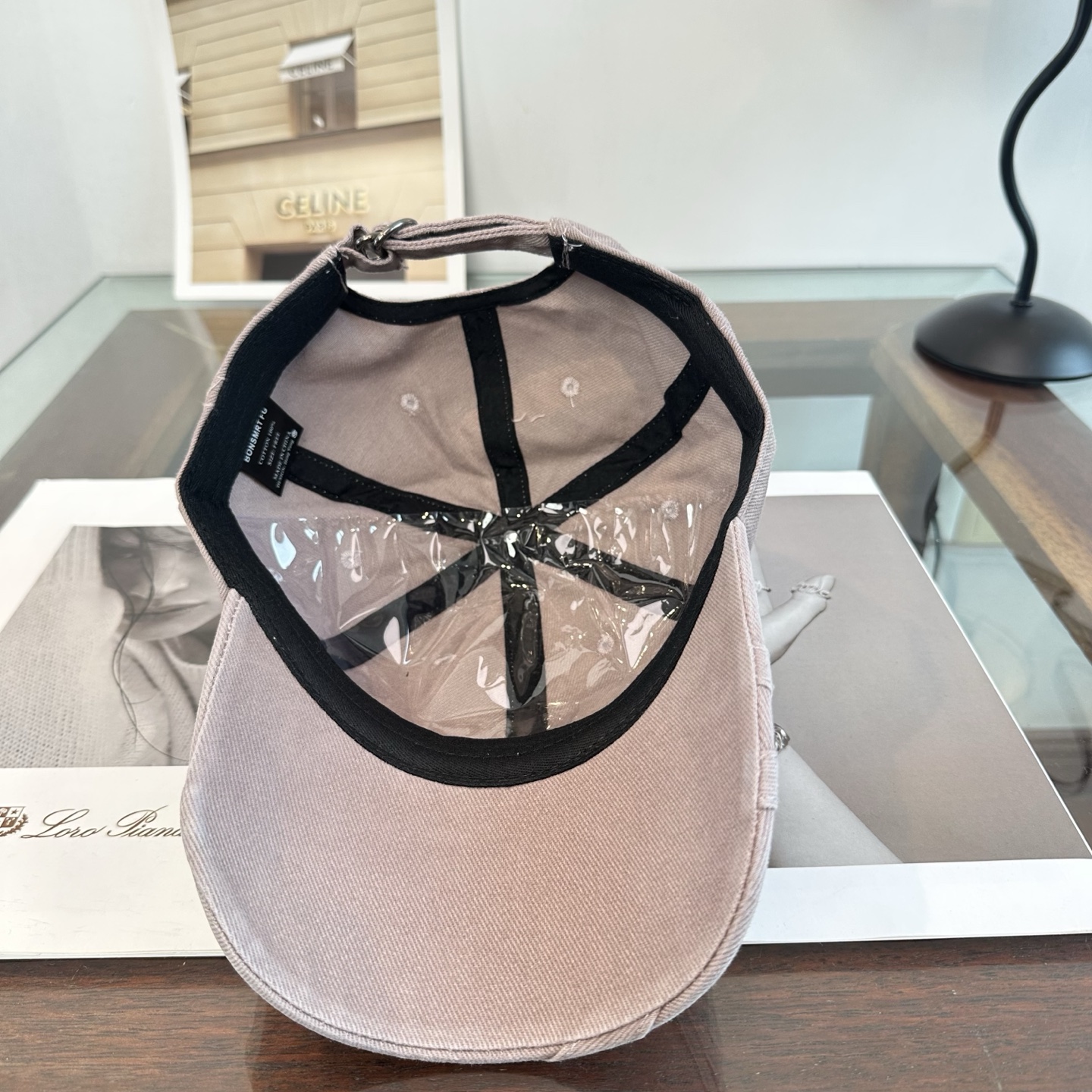 谬谬miumiu 原单 新款棒球帽，正品开模订制，原版做工细致质量超赞！