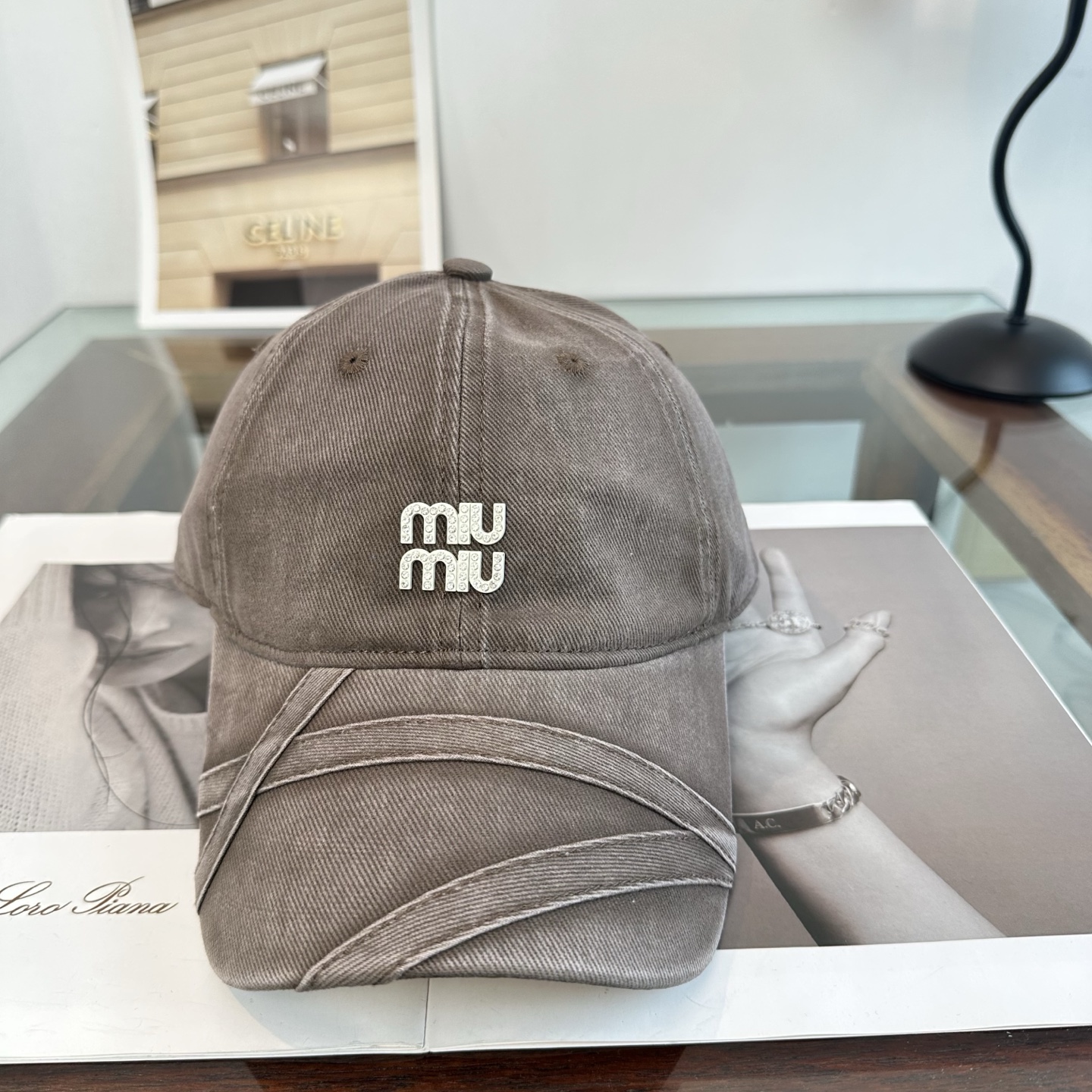 谬谬miumiu 原单 新款棒球帽，正品开模订制，原版做工细致质量超赞！