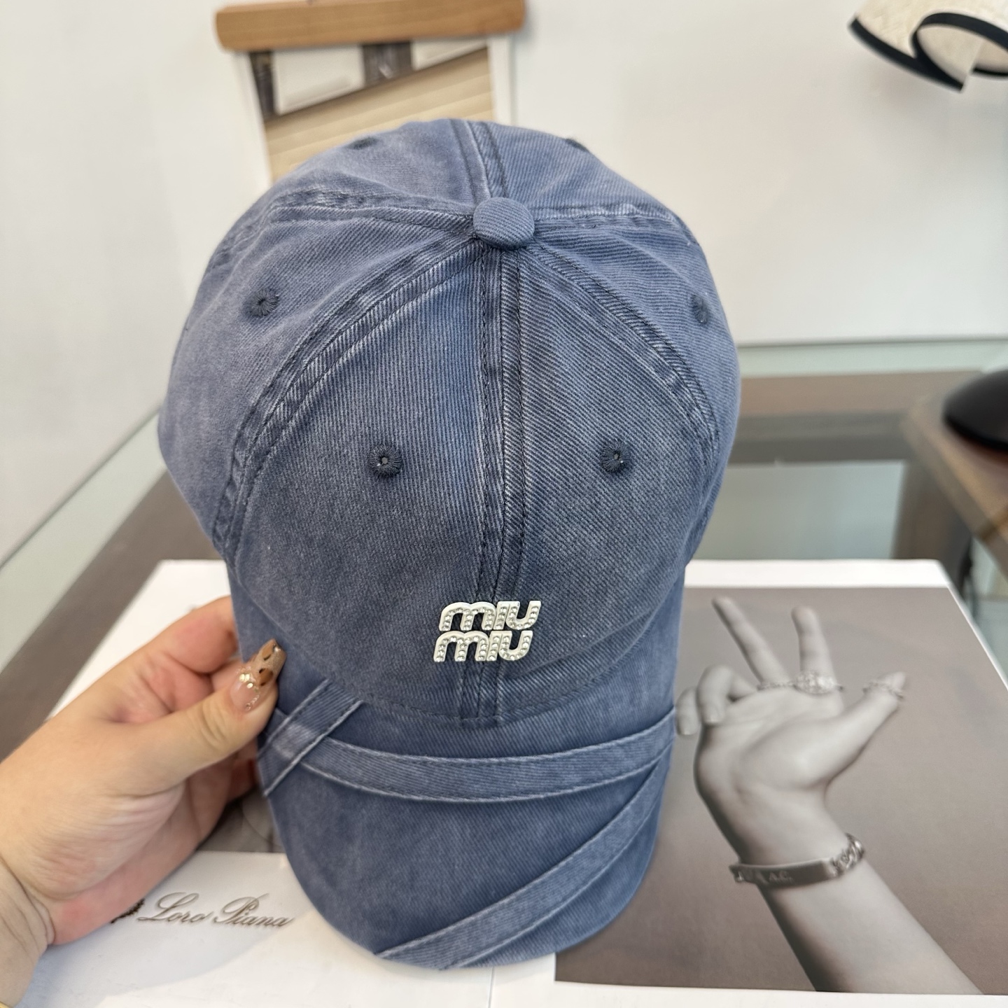 谬谬miumiu 原单 新款棒球帽，正品开模订制，原版做工细致质量超赞！