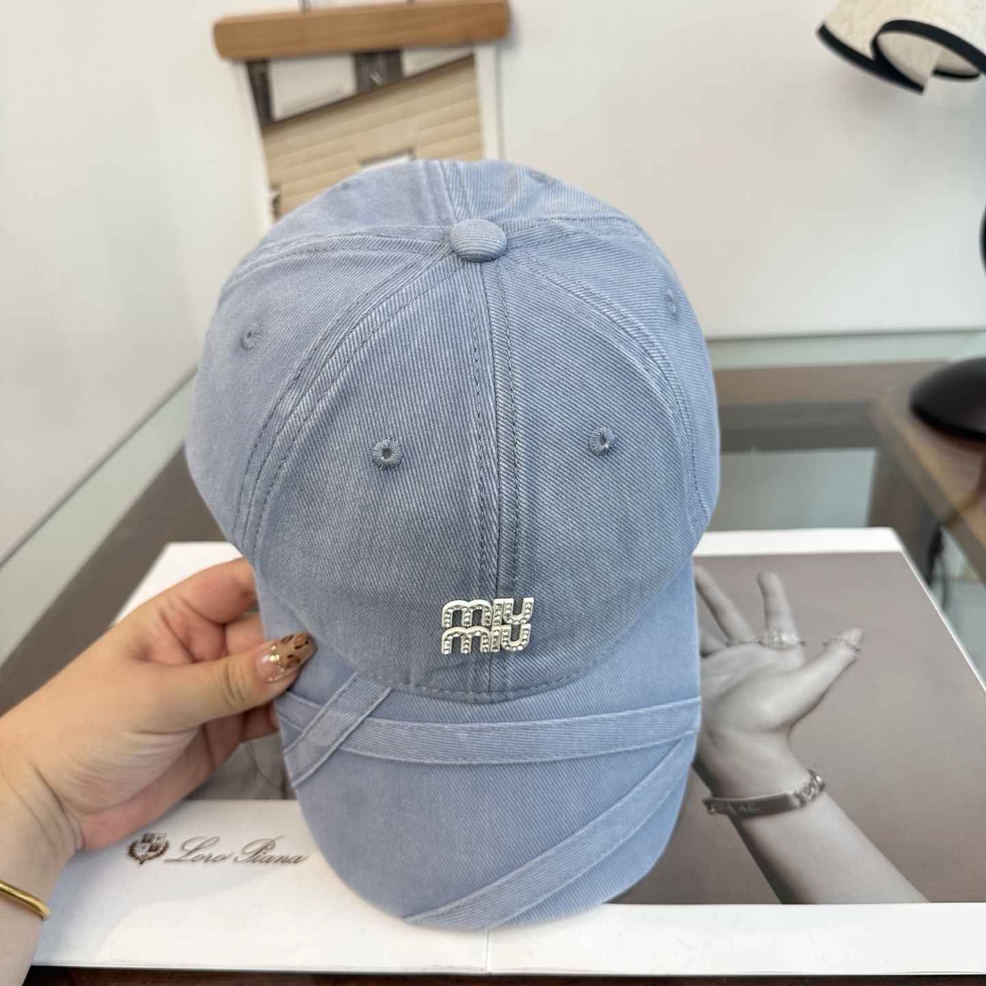 谬谬miumiu 原单 新款棒球帽，正品开模订制，原版做工细致质量超赞！