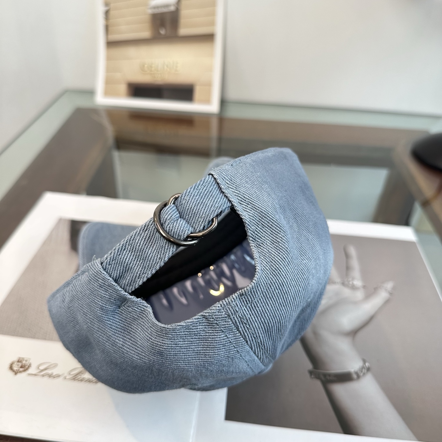 新品Balenciaga 巴黎世家字母新款棒球帽 现货秒发🧢简约时尚超级无敌好看的帽子！情侣款！