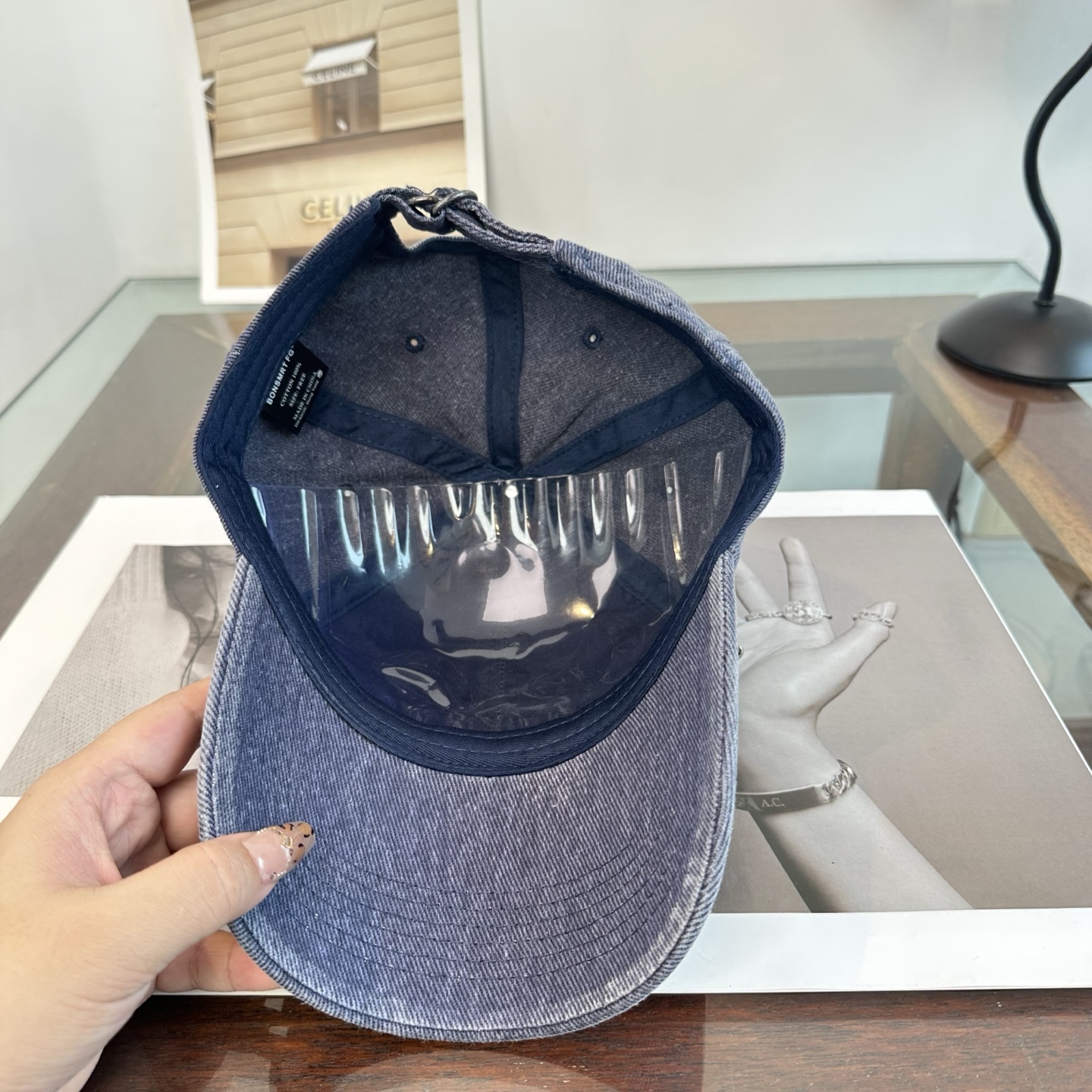 Chrome hearts 克罗心 新款十字架 高品质棒球帽，高端定制版！网红时尚博主同款！墙裂推荐！质量巨好！谁戴谁好