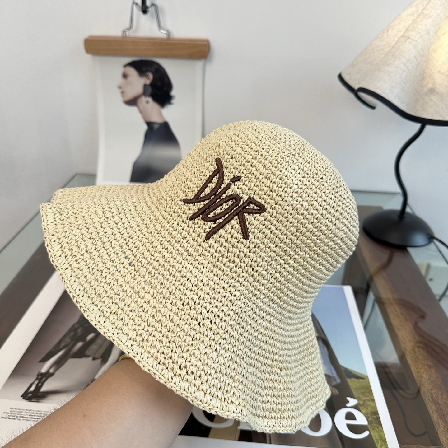 DIOR 迪奥 新款拉菲草帽，纯手工钩织，产量极少，重工打造，专柜同款，头围57cm