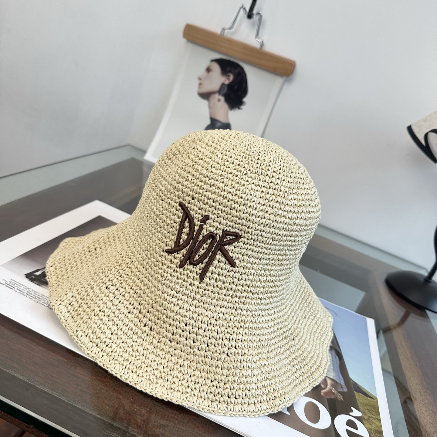 DIOR 迪奥 新款拉菲草帽，纯手工钩织，产量极少，重工打造，专柜同款，头围57cm