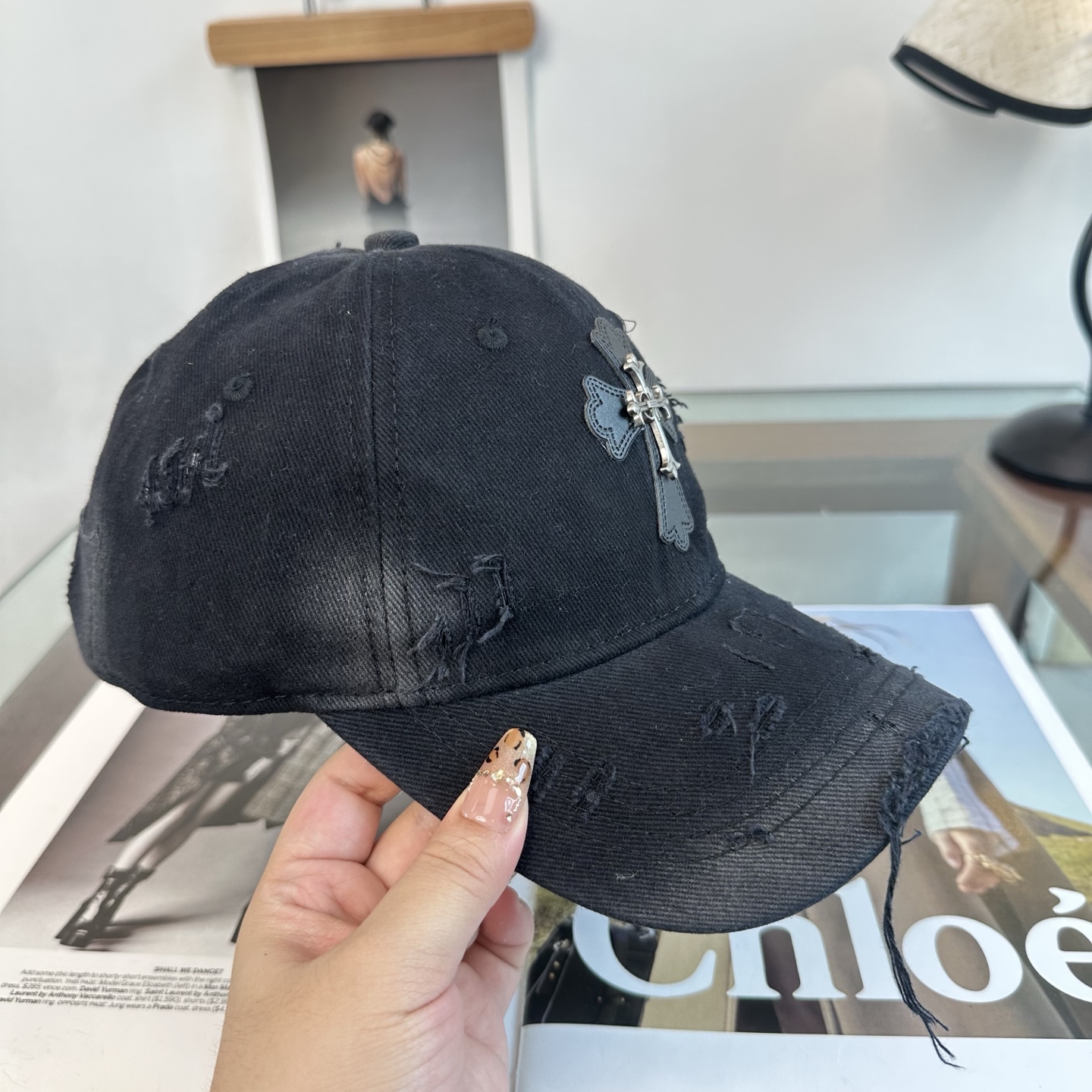Chrome hearts 克罗心 新款十字架 高品质棒球帽，高端定制版！网红时尚博主同款！墙裂推荐！质量巨好！谁戴谁好