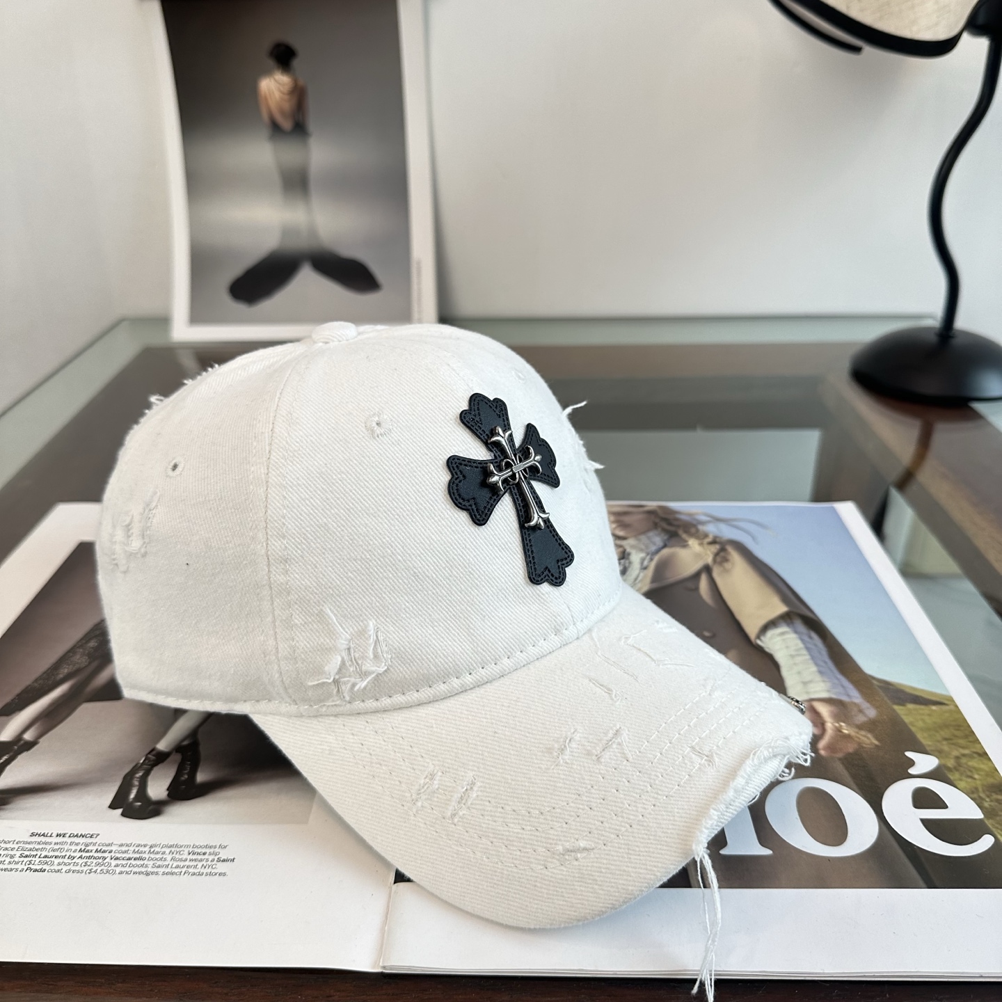 Chrome hearts 克罗心 新款十字架 高品质棒球帽，高端定制版！网红时尚博主同款！墙裂推荐！质量巨好！谁戴谁好