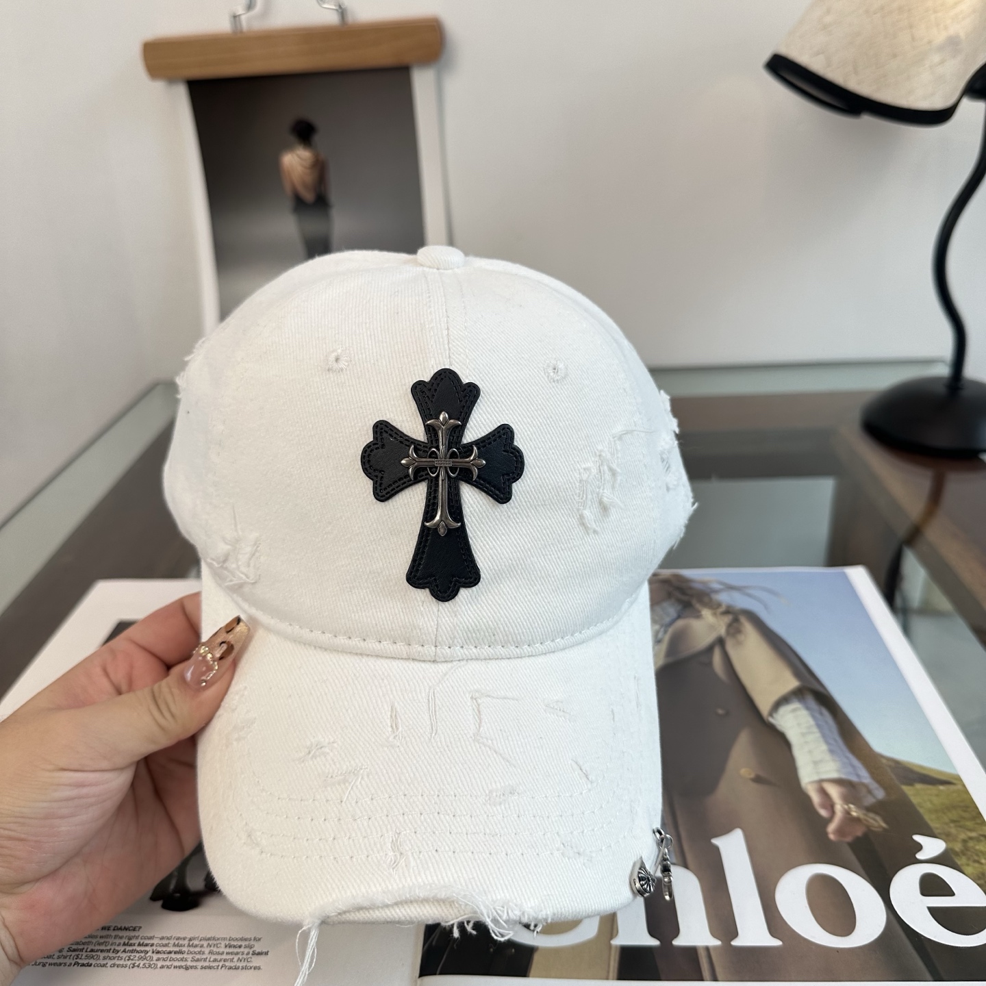 Chrome hearts 克罗心 新款十字架 高品质棒球帽，高端定制版！网红时尚博主同款！墙裂推荐！质量巨好！谁戴谁好