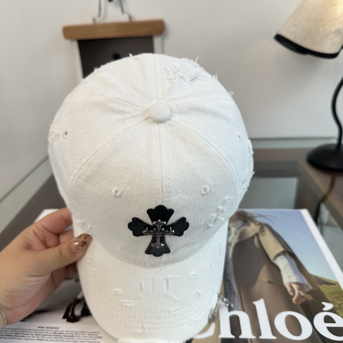 Chrome hearts 克罗心 新款十字架 高品质棒球帽，高端定制版！网红时尚博主同款！墙裂推荐！质量巨好！谁戴谁好