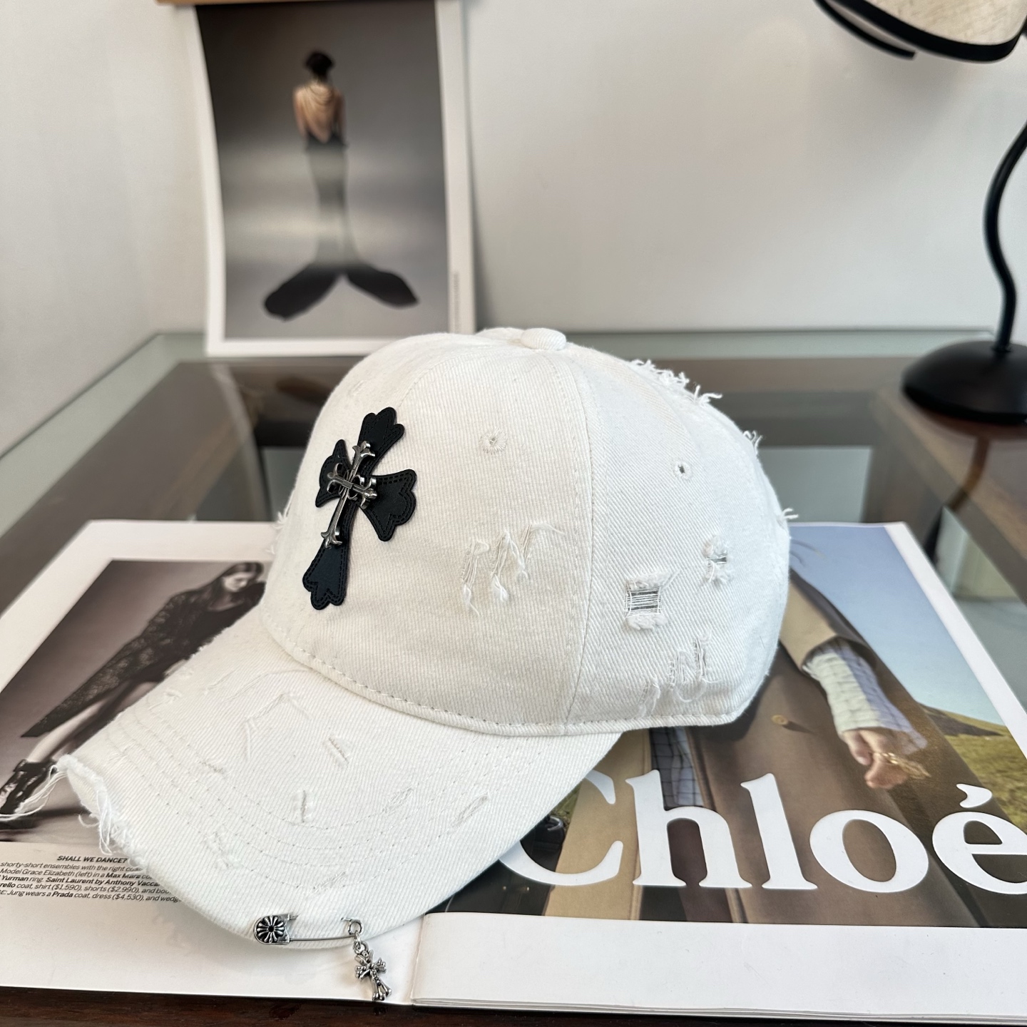 Chrome hearts 克罗心 新款十字架 高品质棒球帽，高端定制版！网红时尚博主同款！墙裂推荐！质量巨好！谁戴谁好
