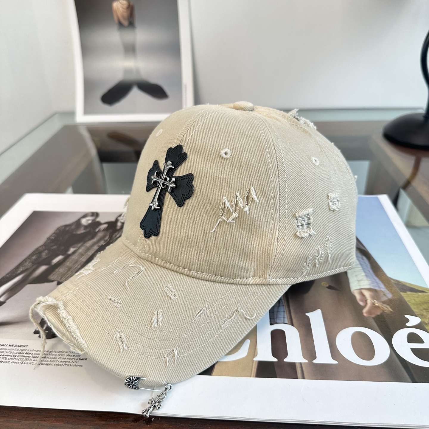 Chrome hearts 克罗心 新款十字架 高品质棒球帽，高端定制版！网红时尚博主同款！墙裂推荐！质量巨好！谁戴谁好