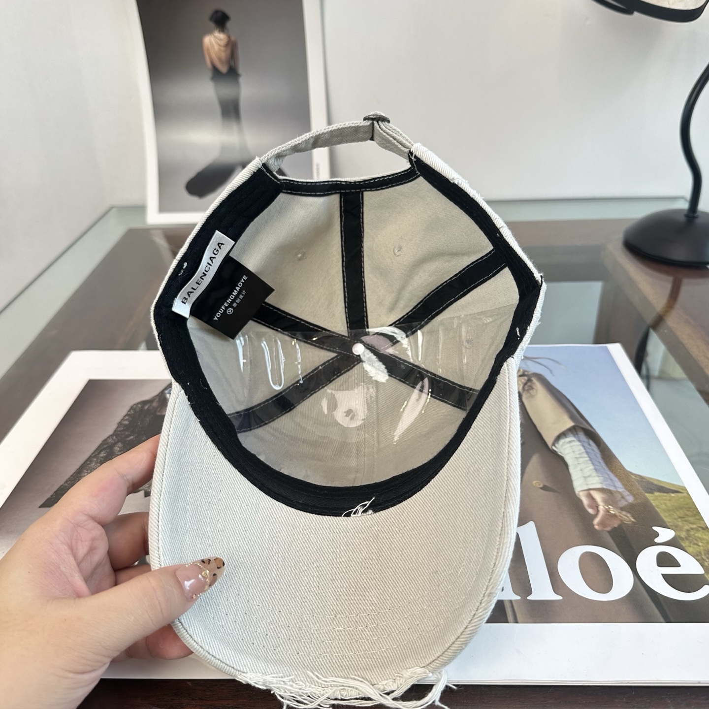 新品Balenciaga 巴黎世家字母新款棒球帽 现货秒发🧢简约时尚超级无敌好看的帽子！情侣款！