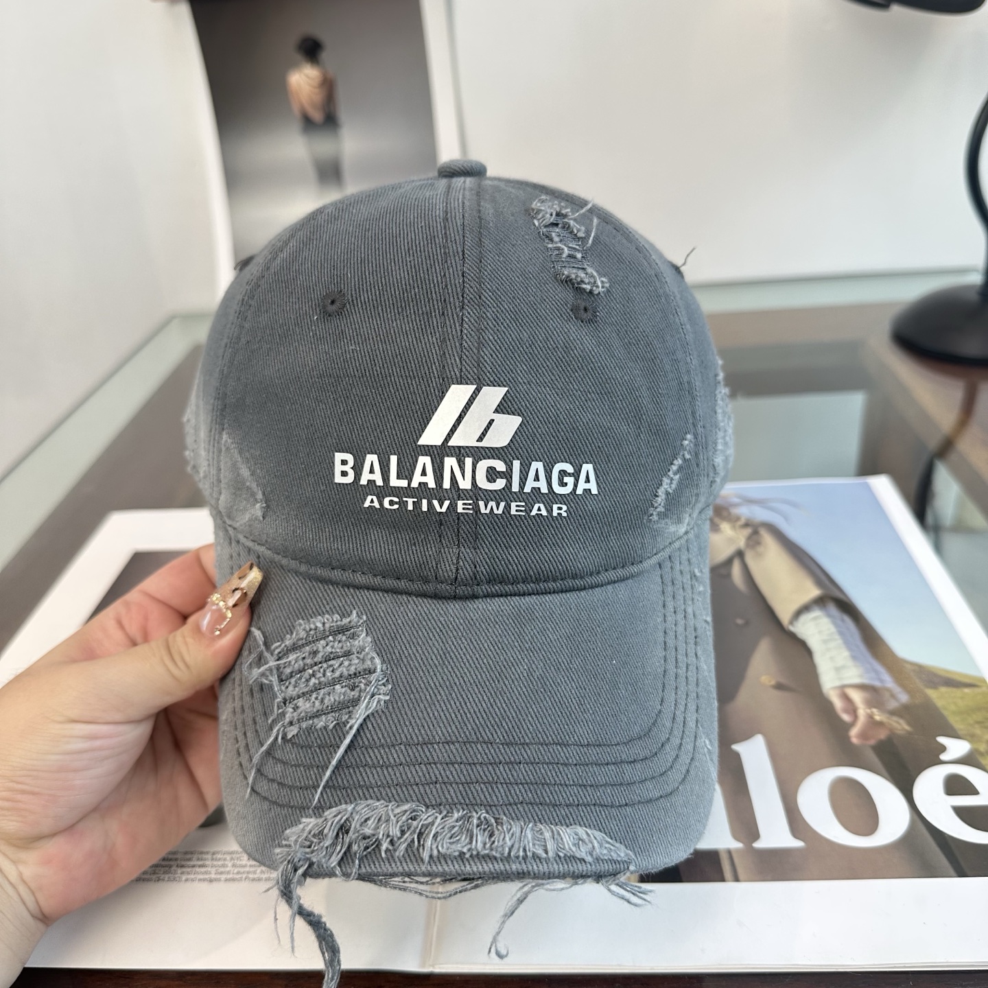 新品Balenciaga 巴黎世家字母新款棒球帽 现货秒发🧢简约时尚超级无敌好看的帽子！情侣款！