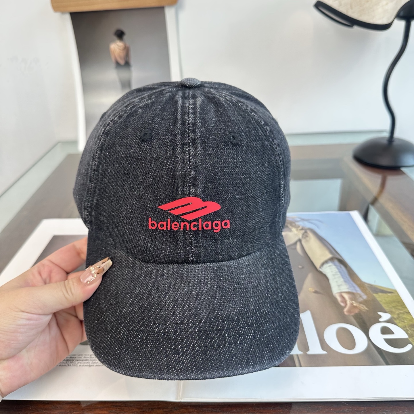 新品Balenciaga 巴黎世家字母新款棒球帽 现货秒发🧢简约时尚超级无敌好看的帽子！情侣款！
