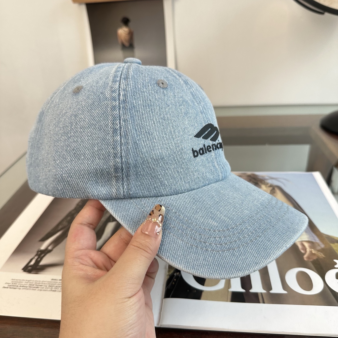 新品Balenciaga 巴黎世家字母新款棒球帽 现货秒发🧢简约时尚超级无敌好看的帽子！情侣款！