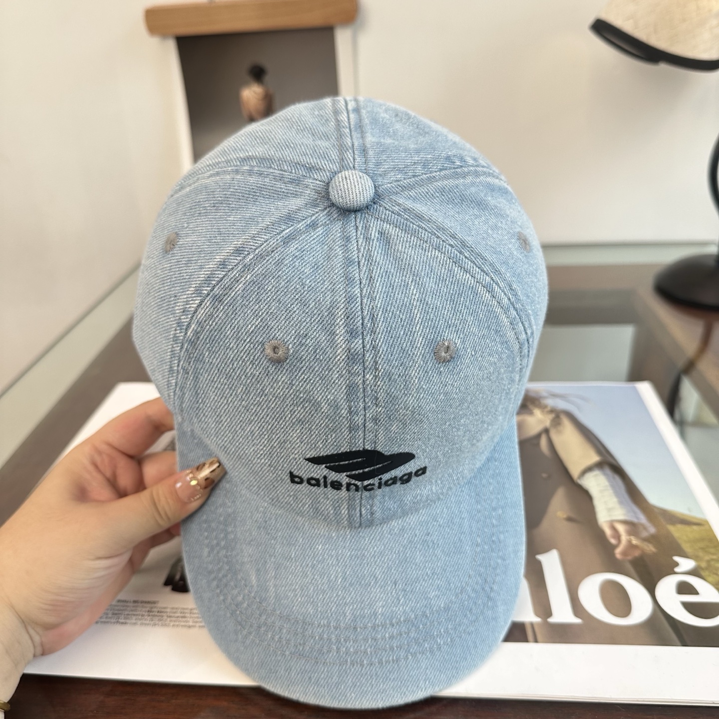 新品Balenciaga 巴黎世家字母新款棒球帽 现货秒发🧢简约时尚超级无敌好看的帽子！情侣款！