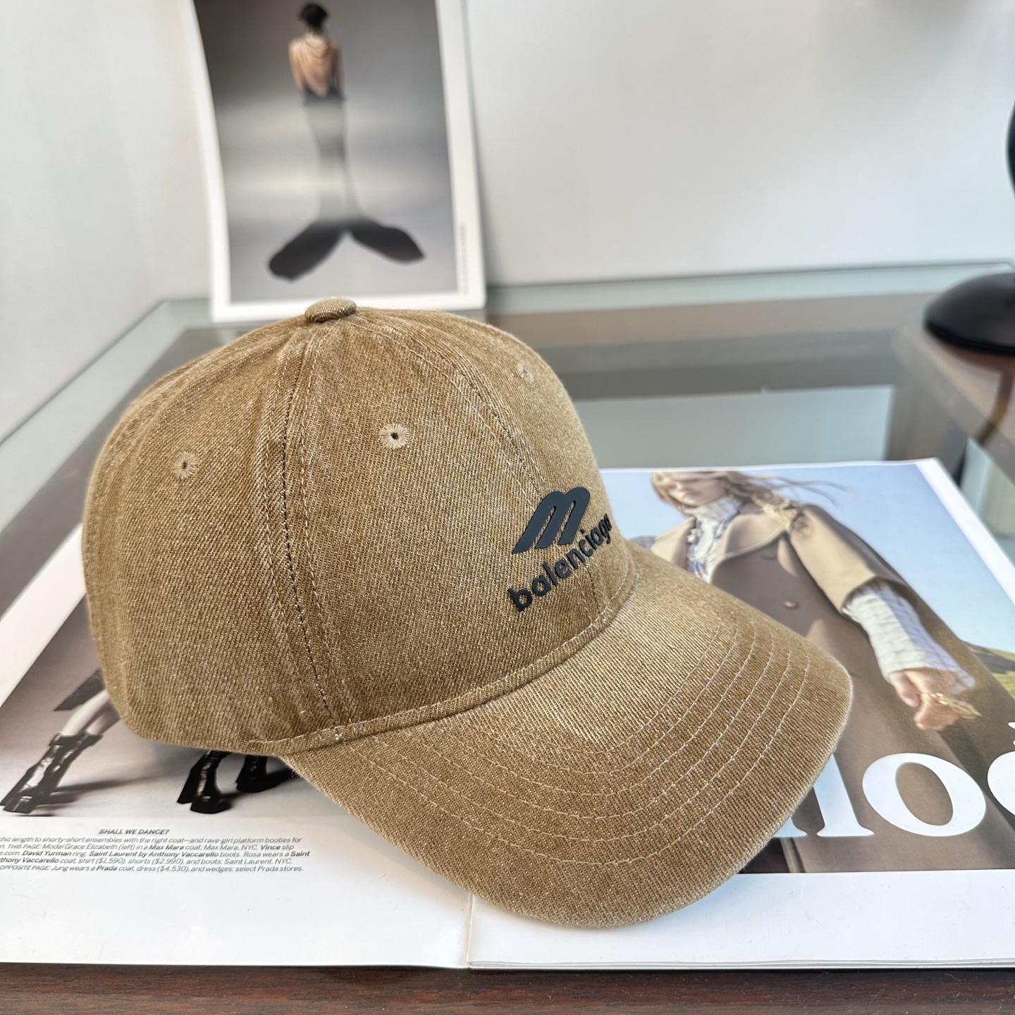 新品Balenciaga 巴黎世家字母新款棒球帽 现货秒发🧢简约时尚超级无敌好看的帽子！情侣款！