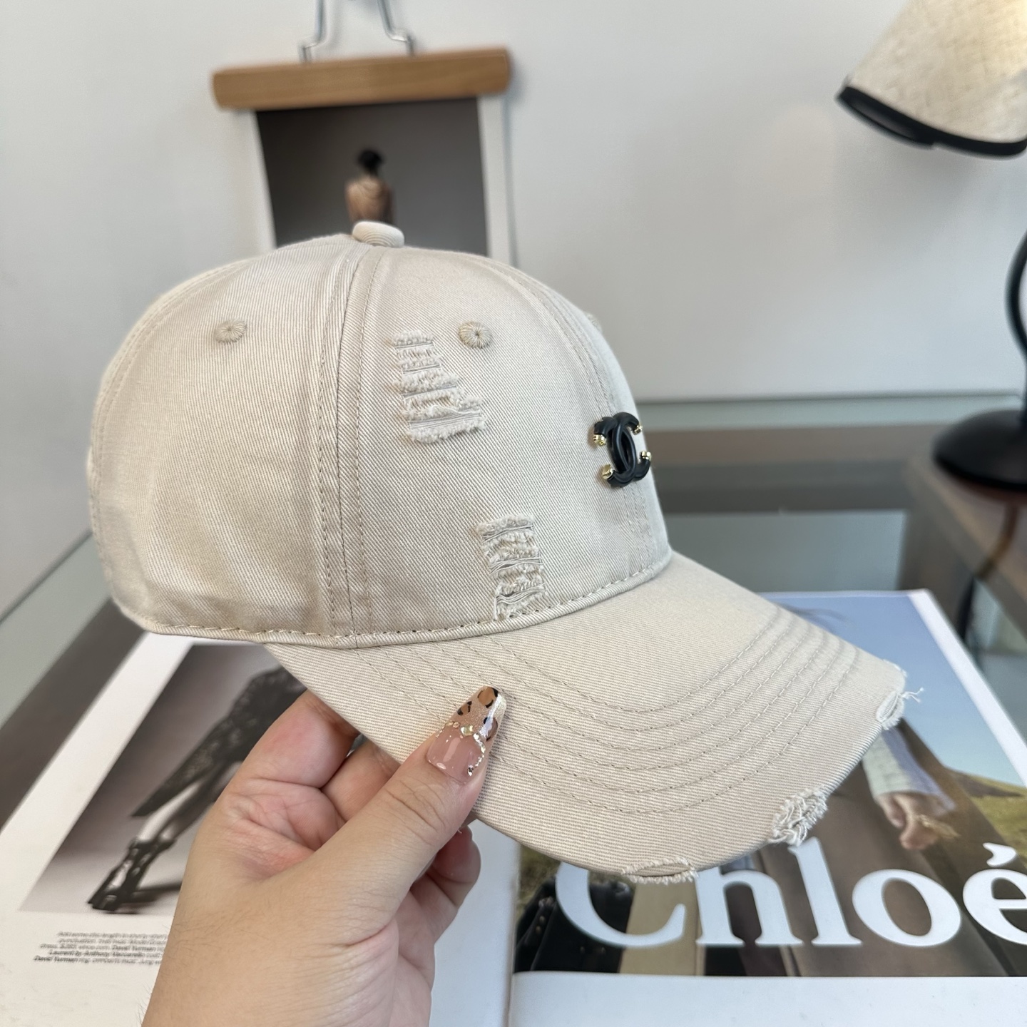 【CHANEL香奈儿】新款高级感唯美纹路小香风鸭舌帽 ，遮阳又超好搭配，出街单品 高货版本原单品质👄