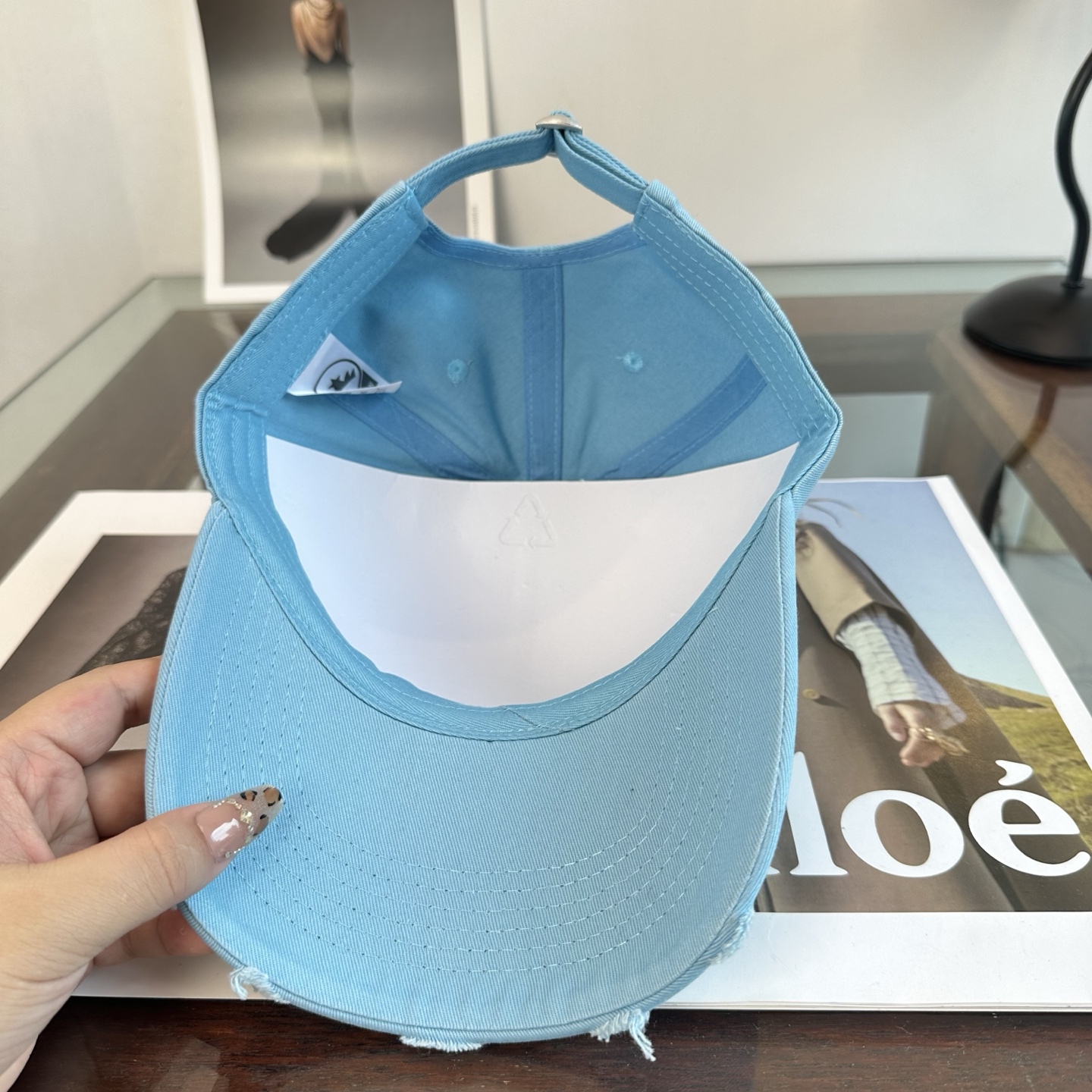 【CHANEL香奈儿】新款高级感唯美纹路小香风鸭舌帽 ，遮阳又超好搭配，出街单品 高货版本原单品质👄
