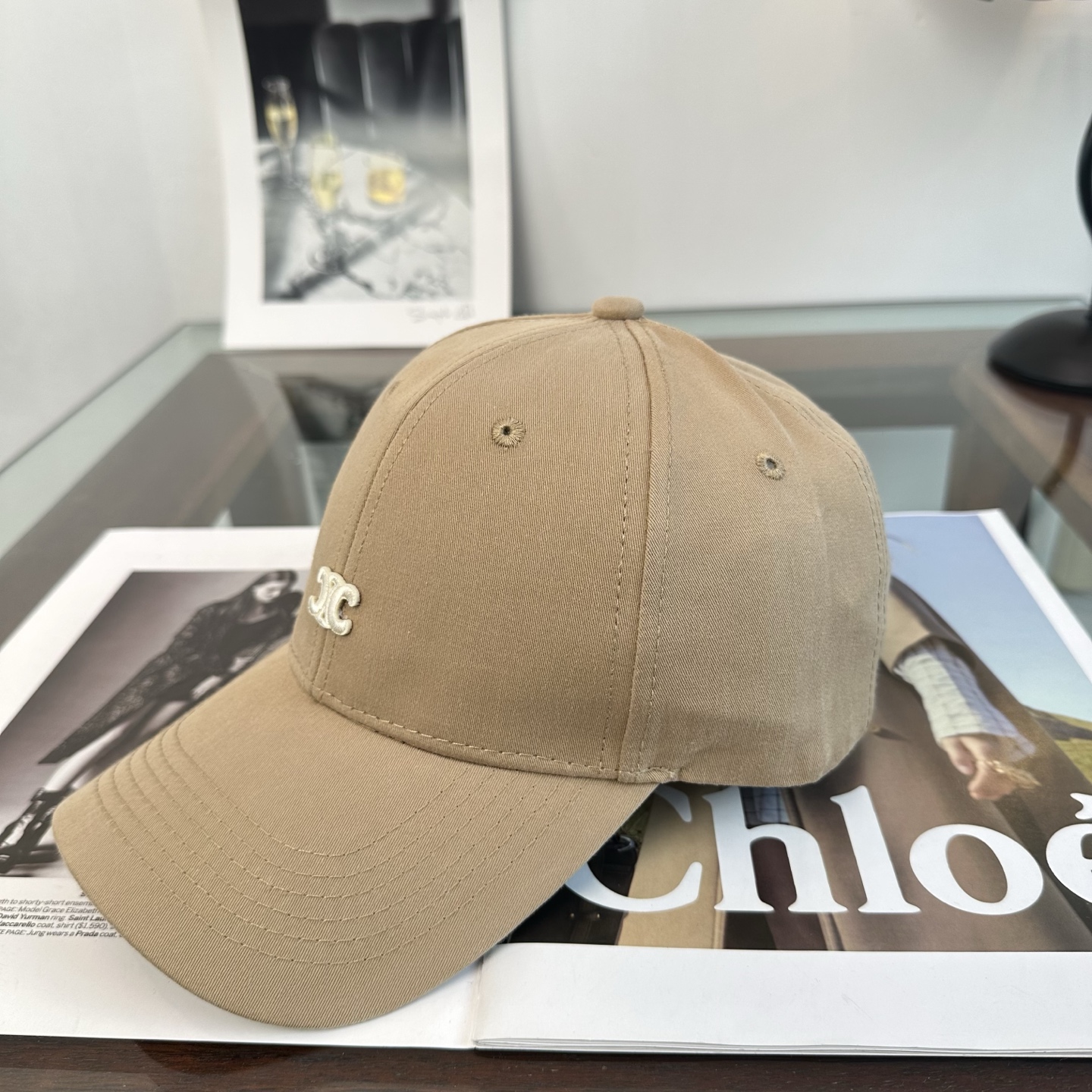 爆款CELINE（赛琳）简约明星同款最新棒球帽，时尚潮流，高端做工！每一个帽子都是用心之作！非一般的品质