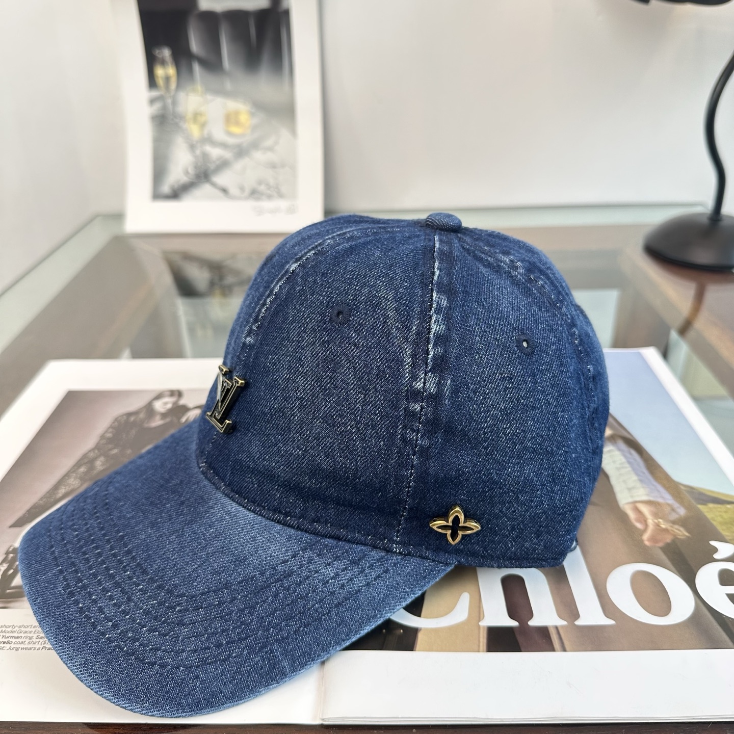 🧢路易威登棒球帽 LouisVuitton😍新款LV棒球帽，重工打造♥️高端大气，百搭款🤗男女通用！