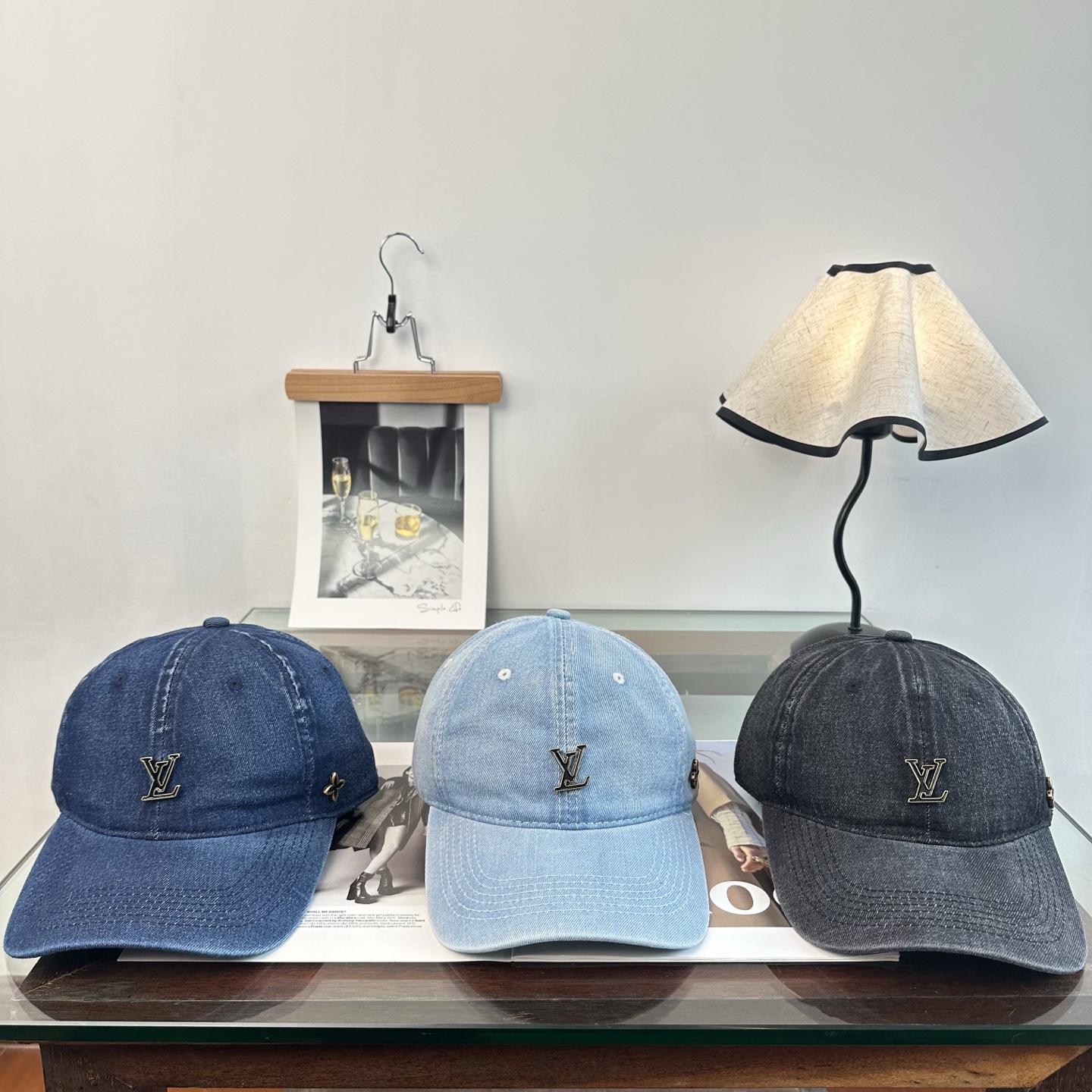 🧢路易威登棒球帽 LouisVuitton😍新款LV棒球帽，重工打造♥️高端大气，百搭款🤗男女通用！