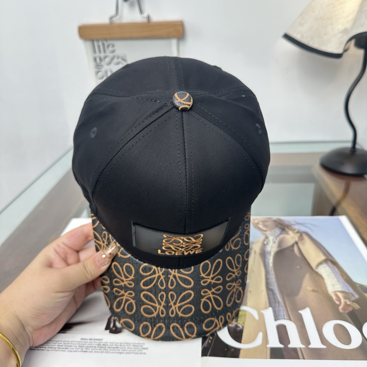LOEWE【罗意威】新款棒球帽，专柜同步出货，大牌款超好搭配，赶紧入手