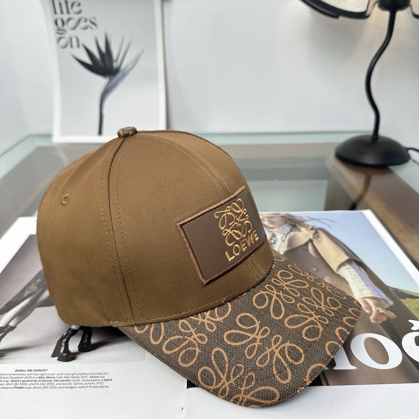 LOEWE【罗意威】新款棒球帽，专柜同步出货，大牌款超好搭配，赶紧入手