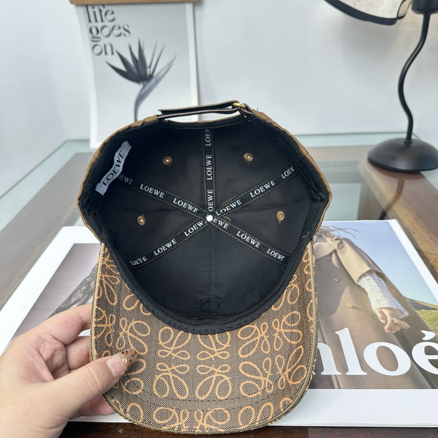 LOEWE【罗意威】新款棒球帽，专柜同步出货，大牌款超好搭配，赶紧入手