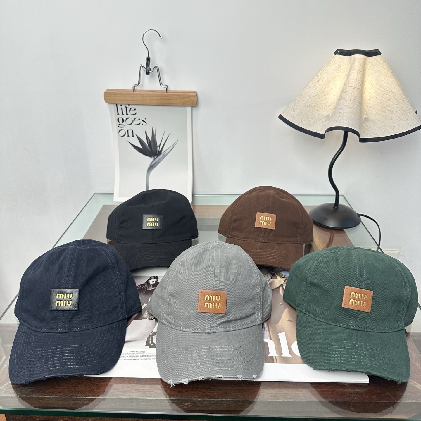 谬谬miumiu 原单 新款棒球帽，正品开模订制，原版做工细致质量超赞！