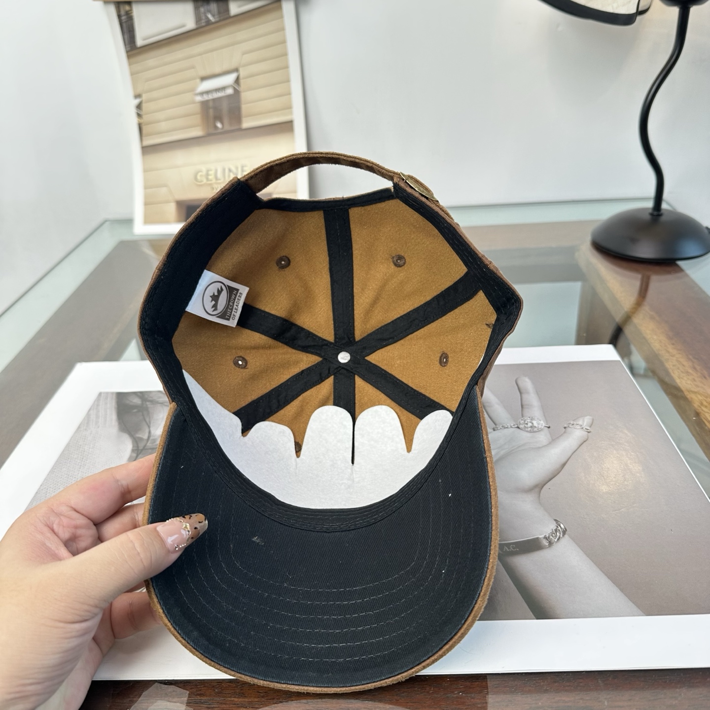 Chrome hearts 克罗心 新款十字架 高品质棒球帽，高端定制版！网红时尚博主同款！墙裂推荐！质量巨好！谁戴谁好