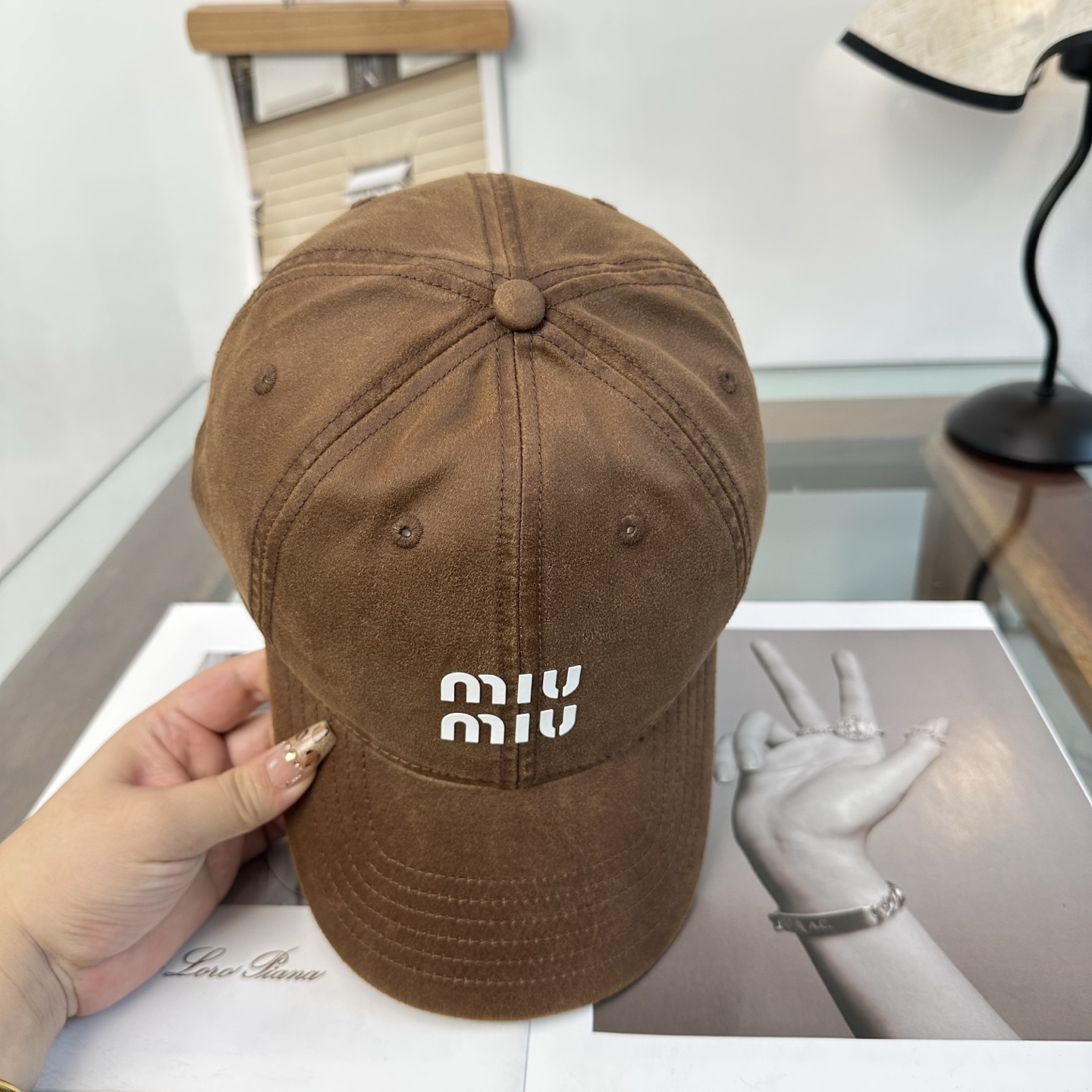 谬谬miumiu 原单 新款棒球帽，正品开模订制，原版做工细致质量超赞！