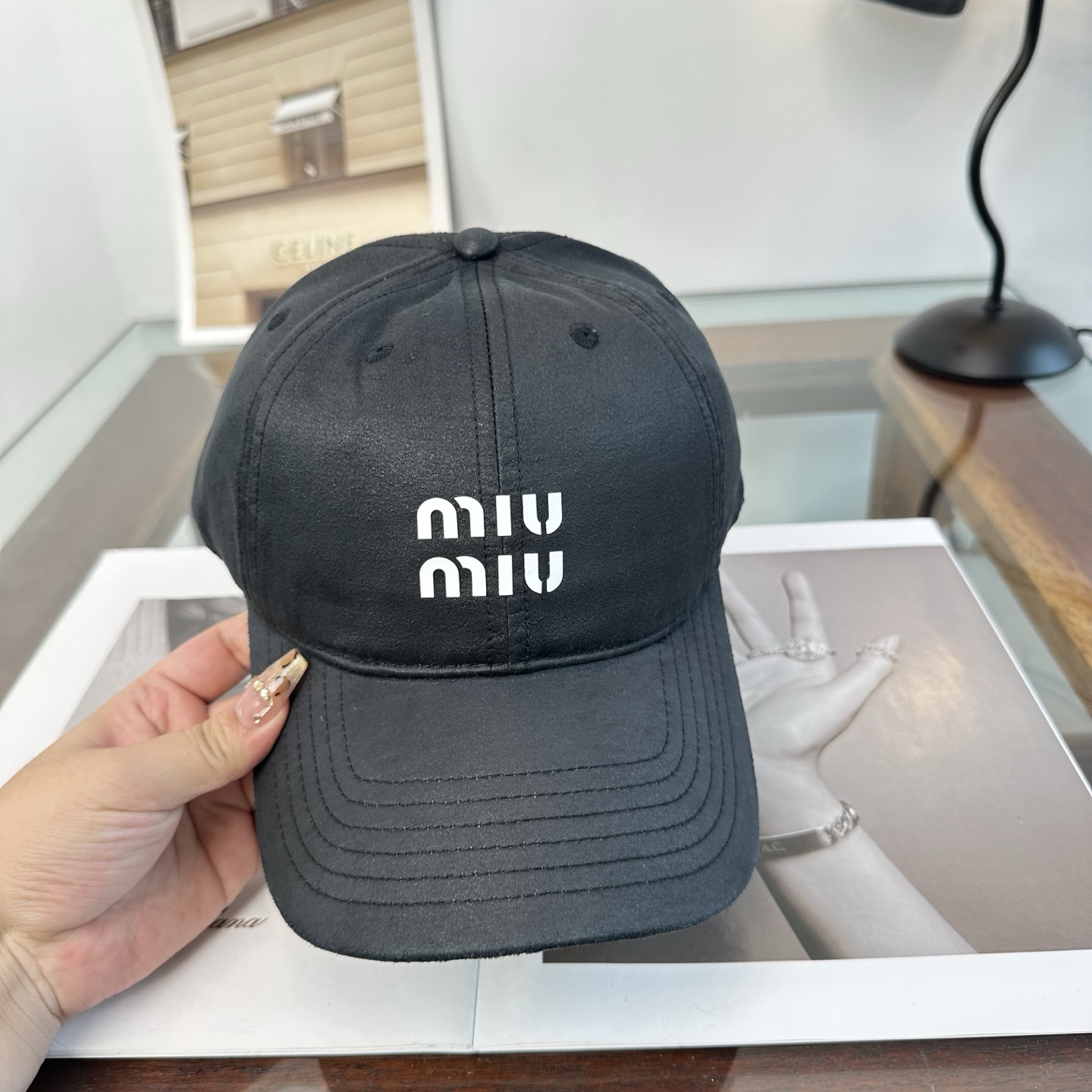 谬谬miumiu 原单 新款棒球帽，正品开模订制，原版做工细致质量超赞！