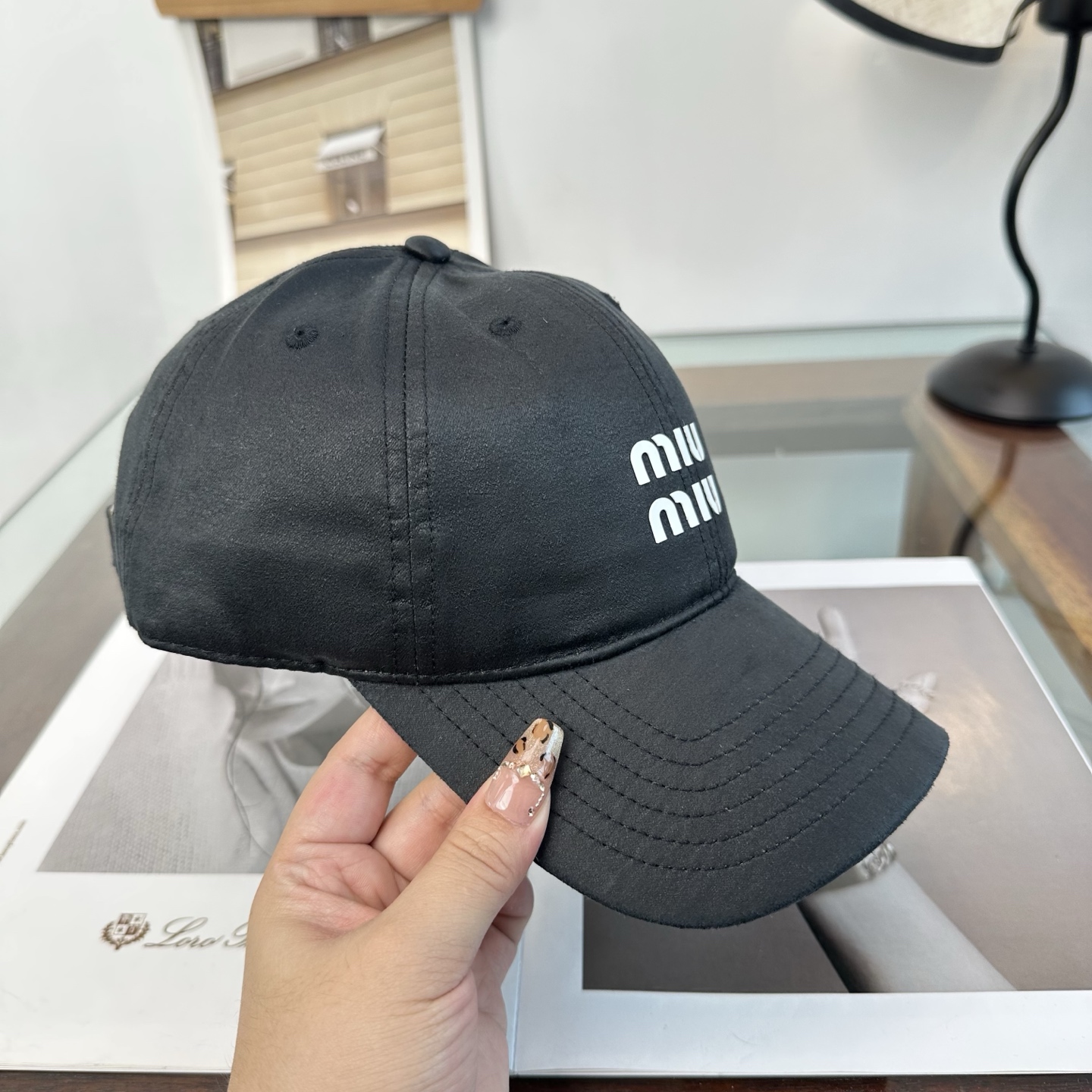 谬谬miumiu 原单 新款棒球帽，正品开模订制，原版做工细致质量超赞！