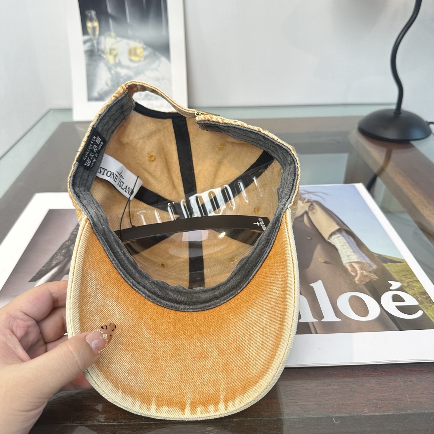 石头岛 潮牌棒球帽 简单休闲风的棒球帽 减龄百搭 适配度很高！简单随性~出街拍照拗造型非常加分~男女同款