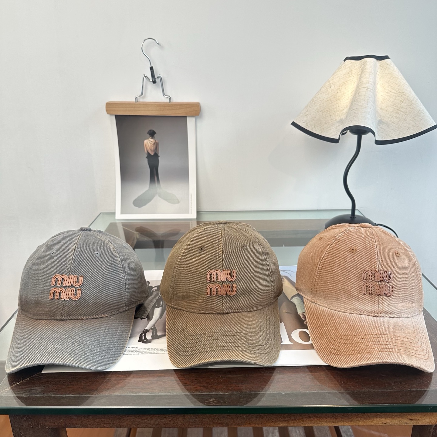 谬谬miumiu 原单 新款棒球帽，正品开模订制，原版做工细致质量超赞！
