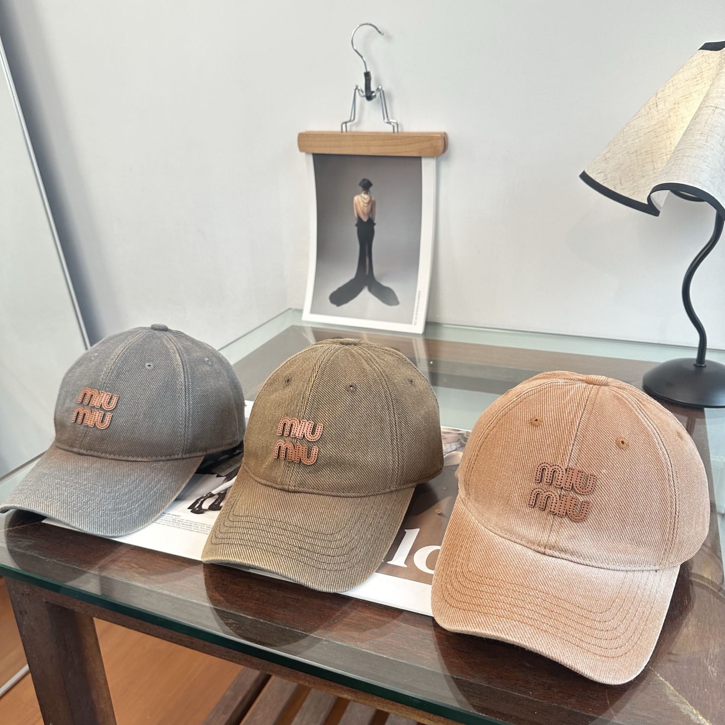 谬谬miumiu 原单 新款棒球帽，正品开模订制，原版做工细致质量超赞！
