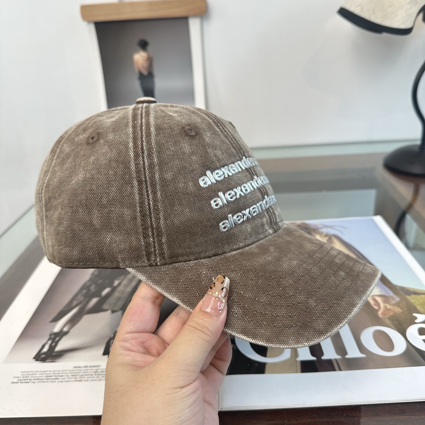 潮牌 Alexander亚历山大 棒球帽😎🔅超经典百搭单品💯出门凹造型的点亮搭配🤩重要的是还超级修饰脸型